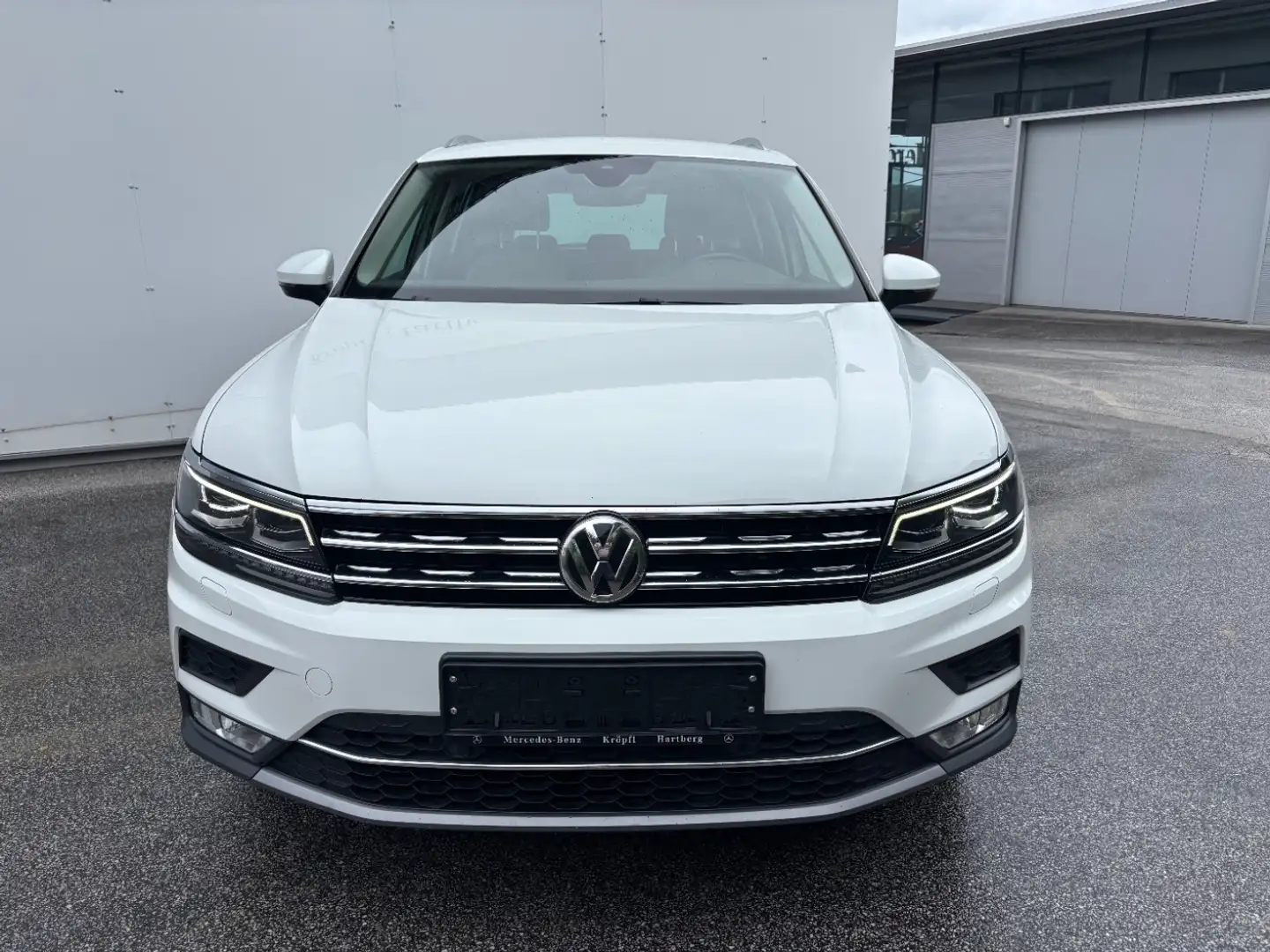 Volkswagen Tiguan 2.0 TDI SCR 4Motion Highline DSG Navi Weiß - 2