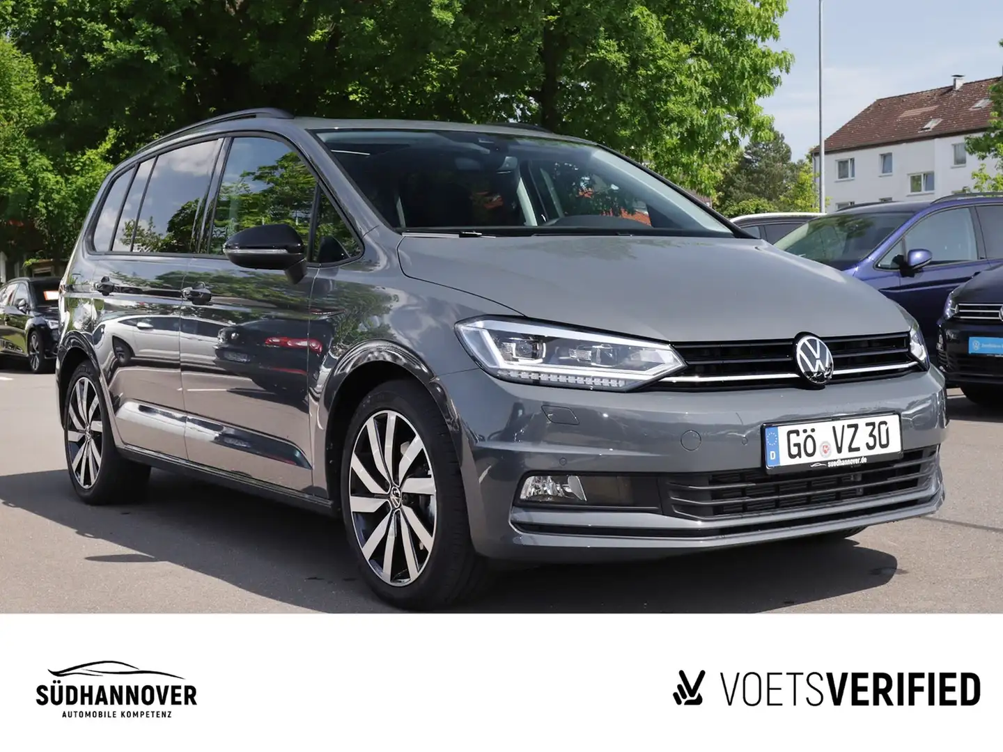 Volkswagen Touran Highline 2.0 TDI DSG AHK+NAVI+STANDH.+LED Gris - 2