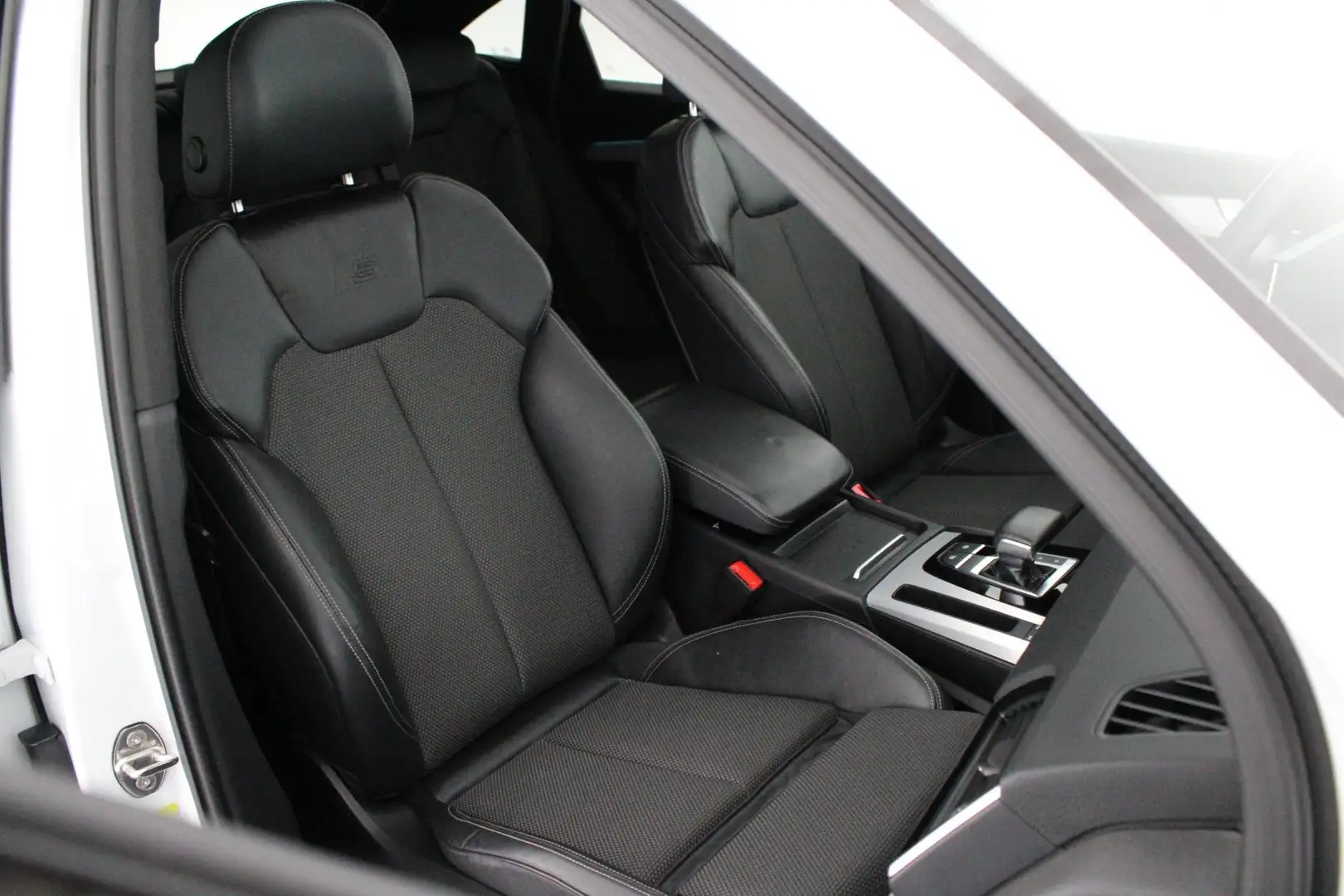Audi Q5 Sportback 55 TFSIe 367pk 2x S-Line Camera Stoelver Wit - 2