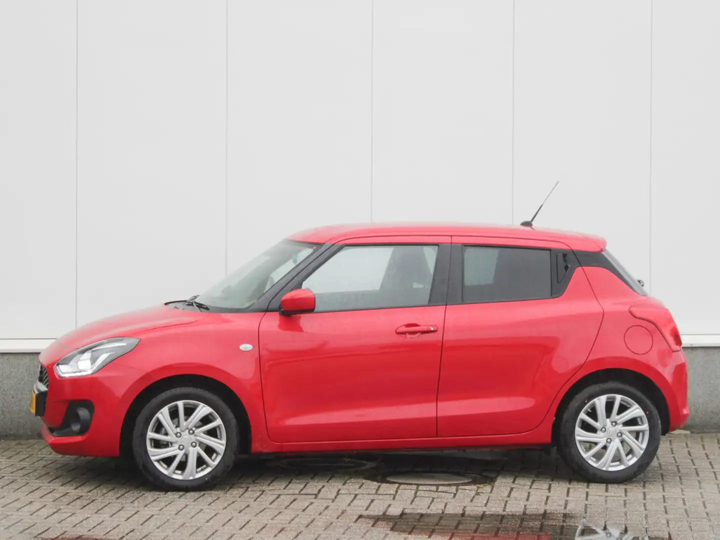 Suzuki Swift 1.2 Select Smart Hybrid | Navi | Adap. Cruise | Ai Rood - 2