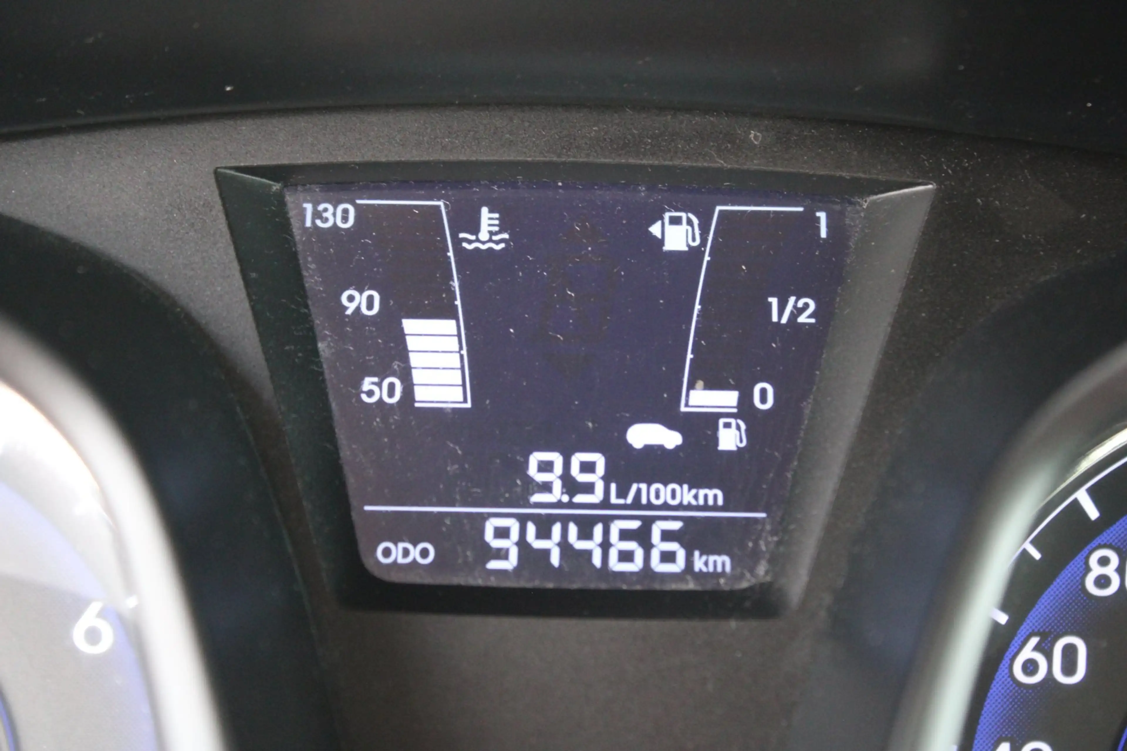 Hyundai iX20 1.4i i-Vision — photo 10
