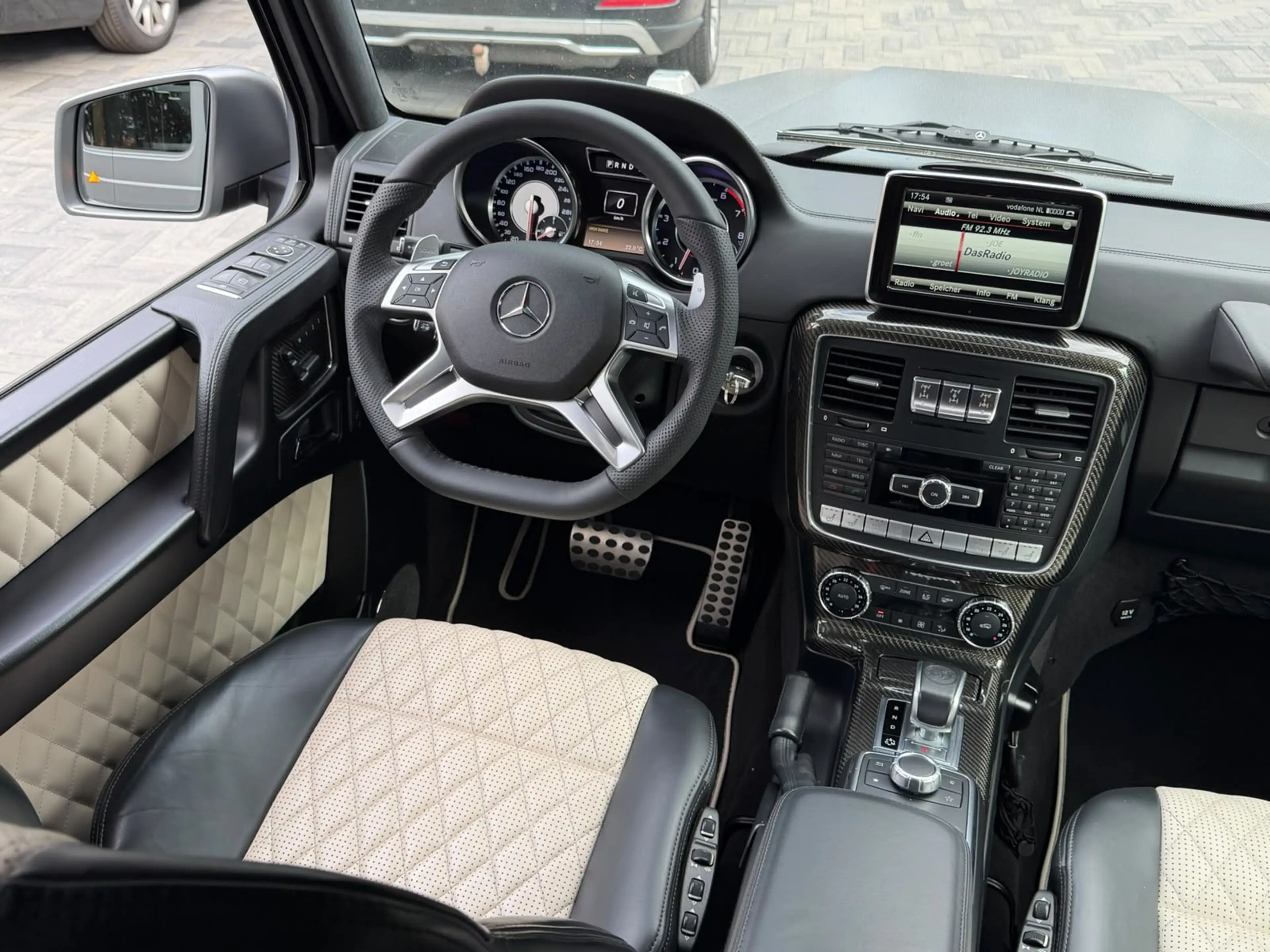 Mercedes-Benz G 65 AMG G V12 - Designo - Magno - Mint — photo 11