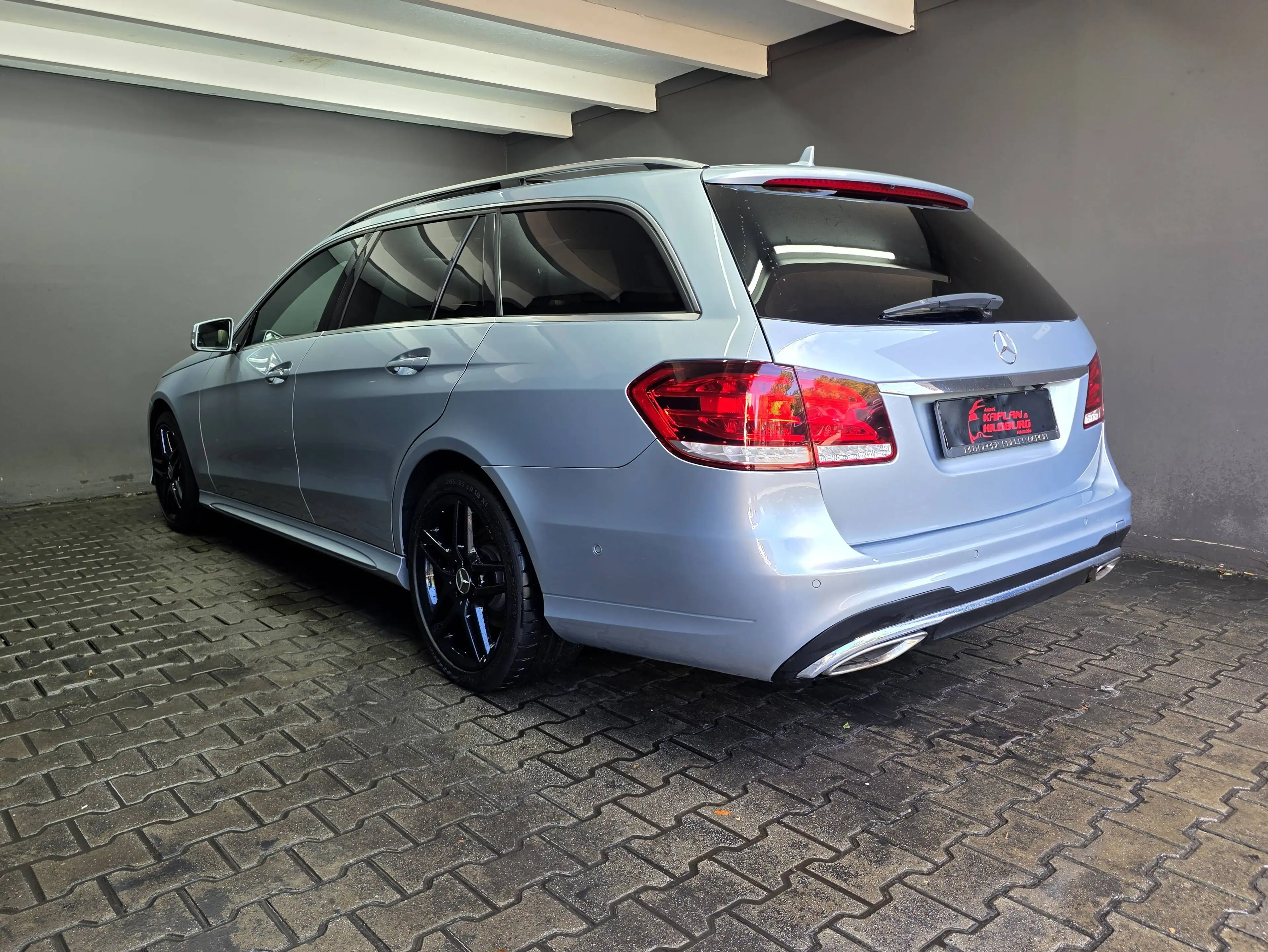 Mercedes-Benz E 350 d T, BLUETEC, AMG LINE, PANO, DISTRONIC, TV — photo 6