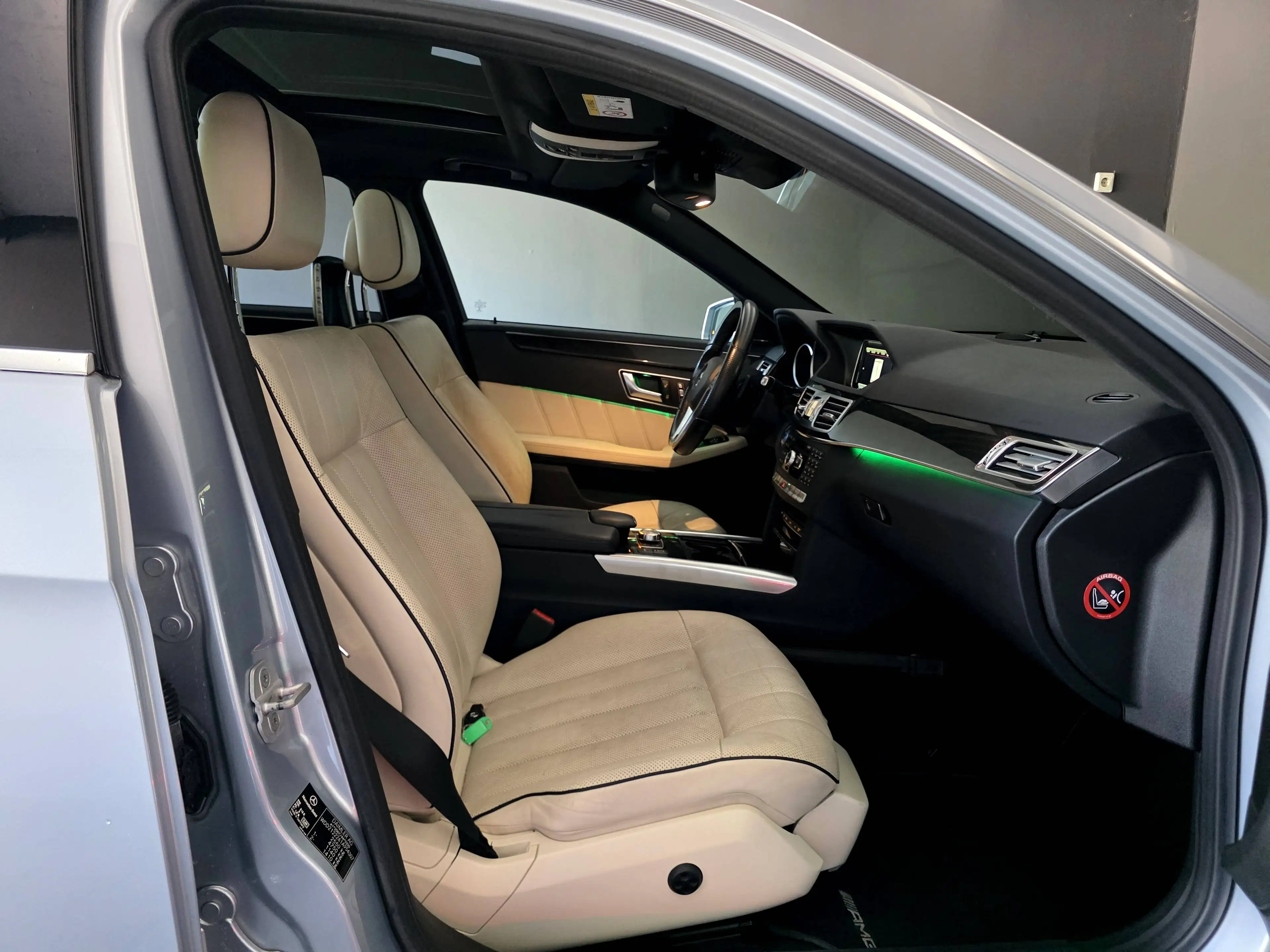 Mercedes-Benz E 350 d T, BLUETEC, AMG LINE, PANO, DISTRONIC, TV — photo 10