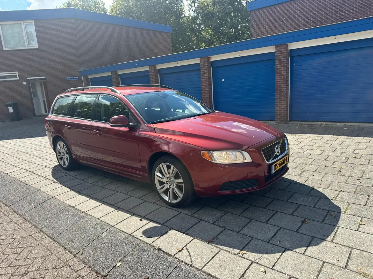 Volvo V70 2.0 T5 Bi-Fuel CNG+Benz Cruise Climate Rouge - 2