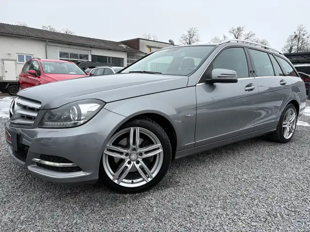 Mercedes-Benz C 250 C 250 T Avantgarde4 MATIC*AUT*1.BESITZ*TOP ZUSTAND
