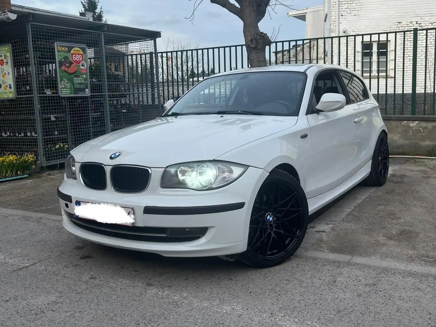 BMW 118 118i Wit - 1