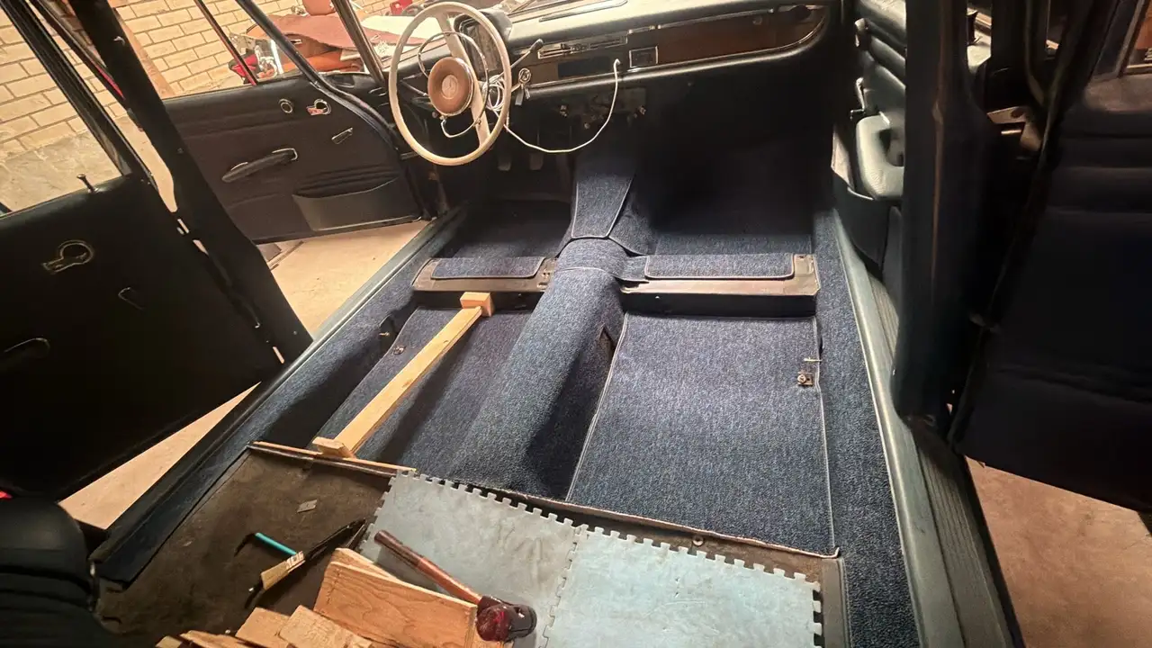 Mercedes-Benz 230 W111 230S, foto 3