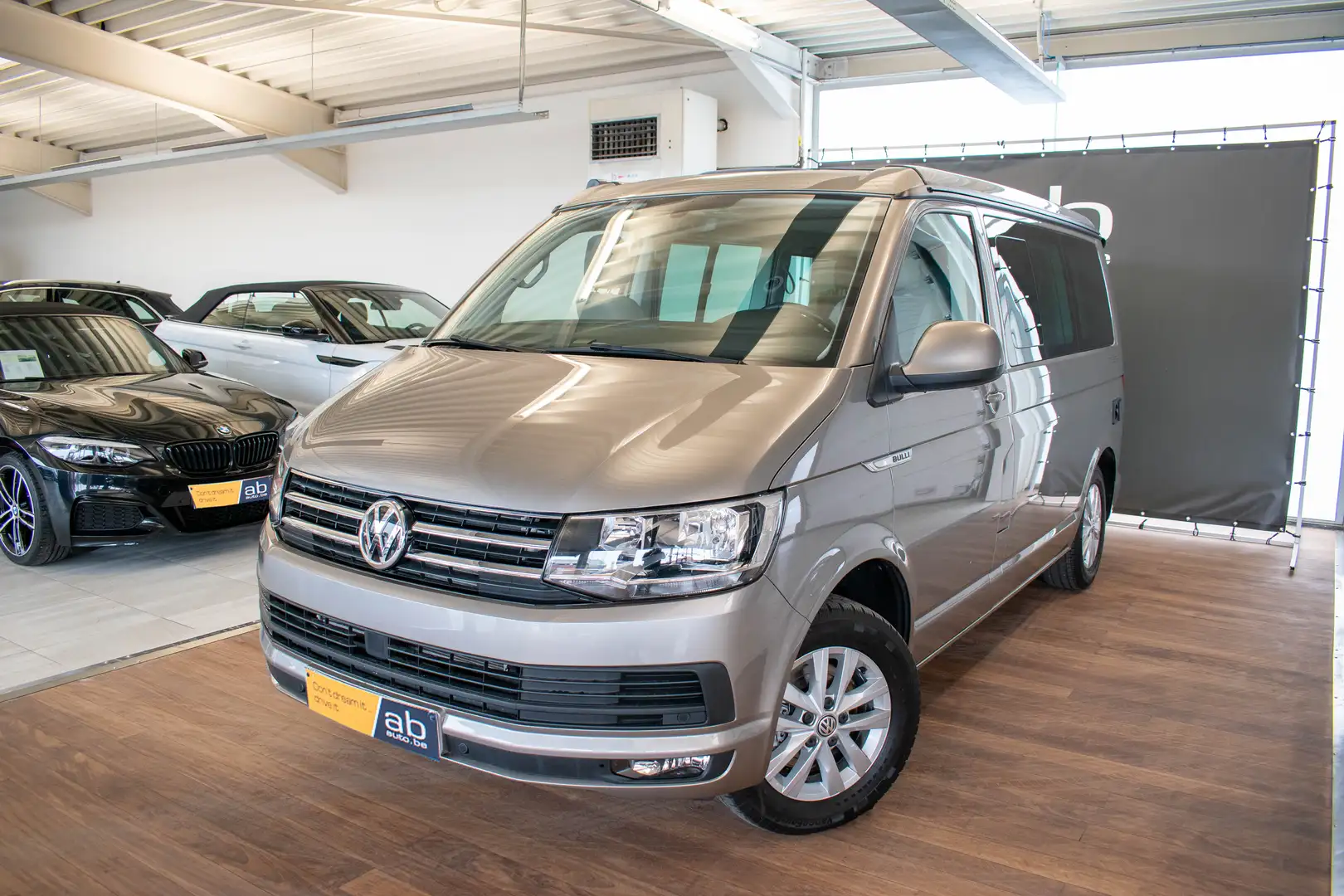 Volkswagen T6 California OCEAN 2.0TDI, AUTOM, NAVI, BT, ZETELVERW, ACC, Beige - 2