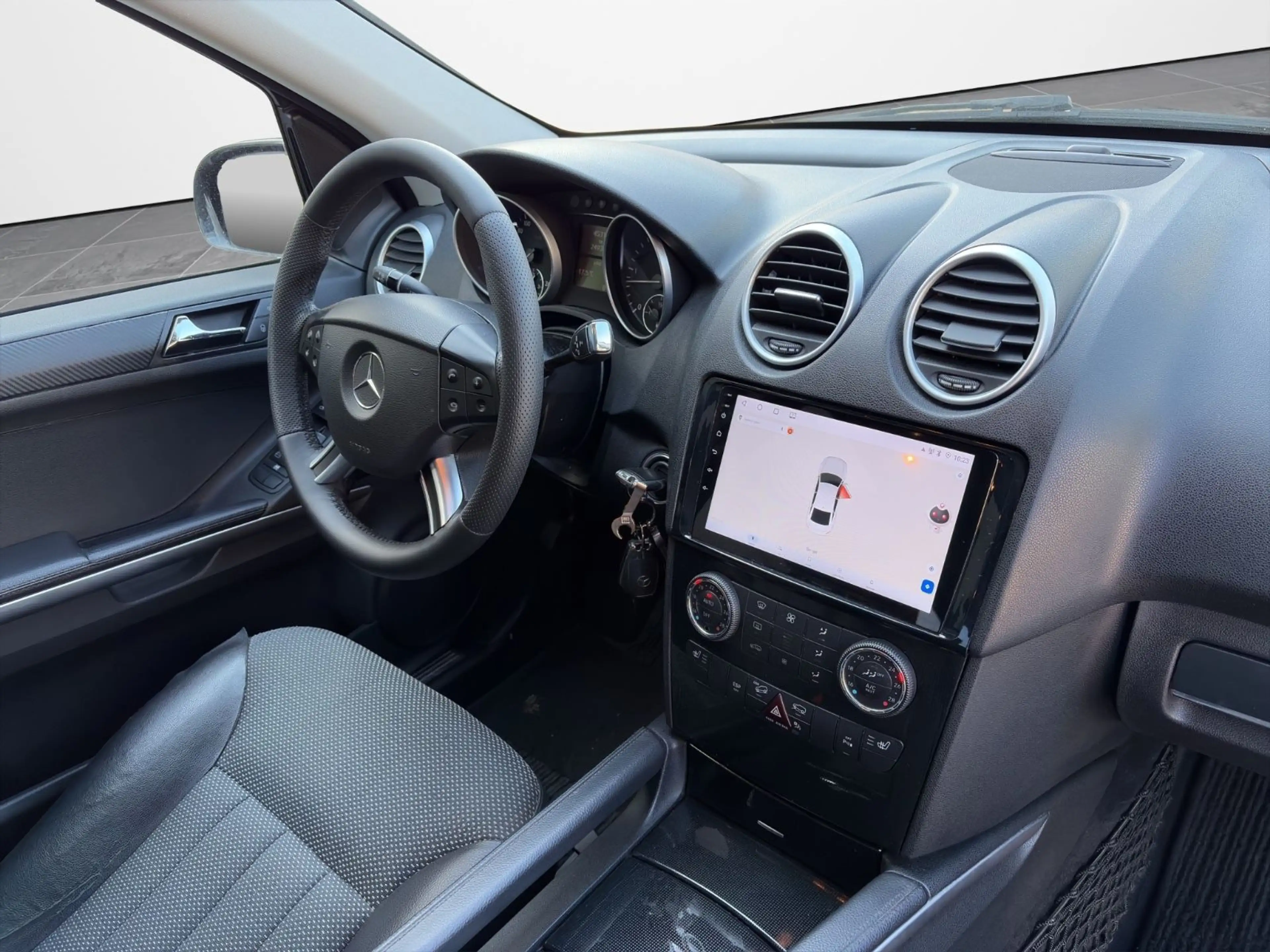 Mercedes-Benz ML 320 CDI 4Matic *NAVI*BI-XENON*TÜV — photo 12