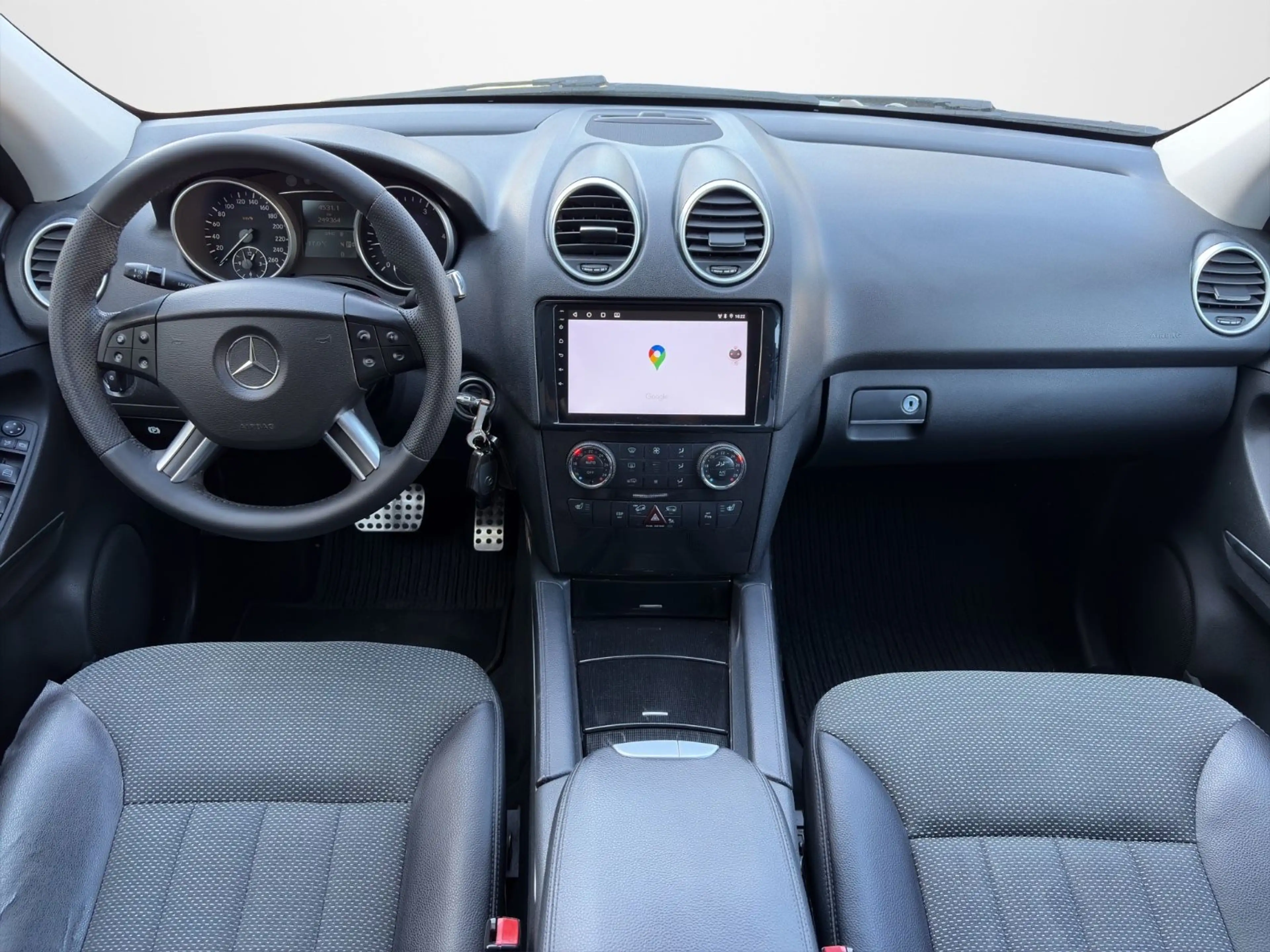Mercedes-Benz ML 320 CDI 4Matic *NAVI*BI-XENON*TÜV — photo 10