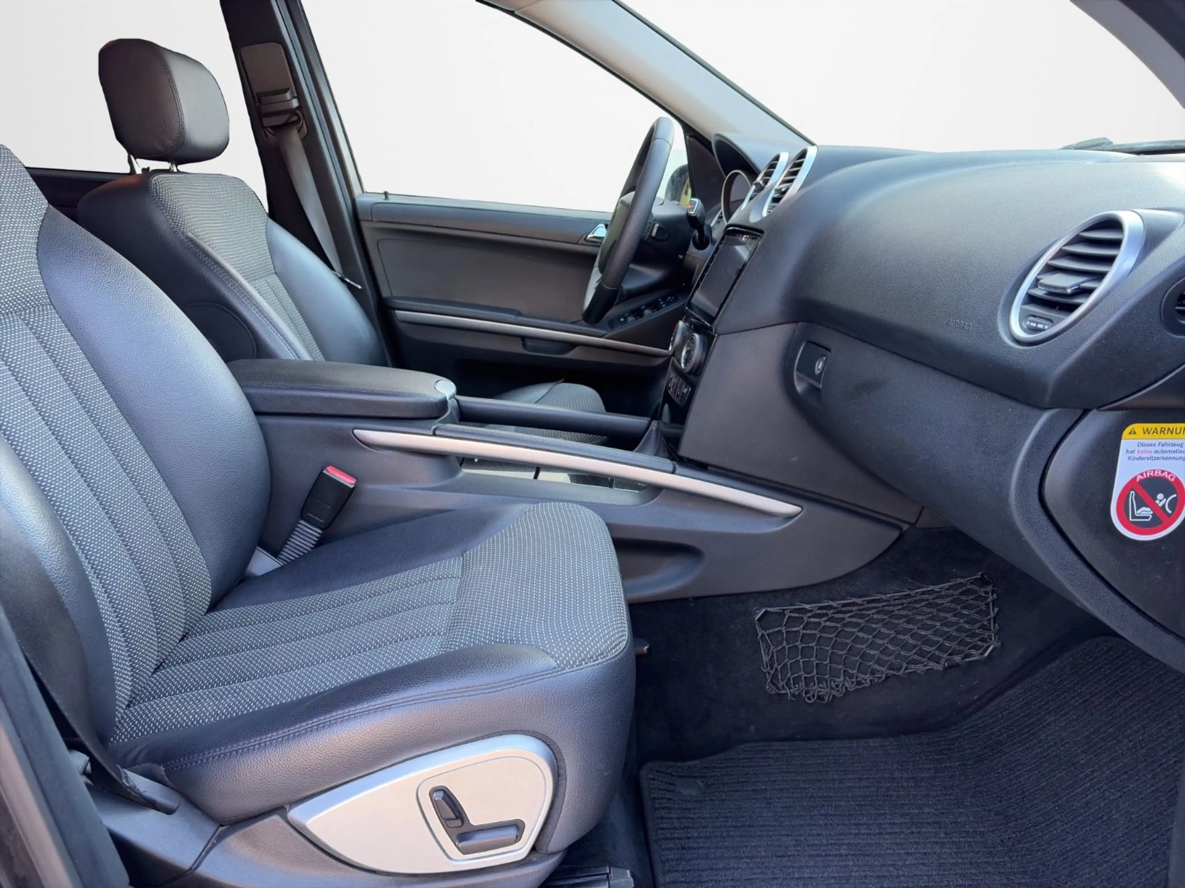 Mercedes-Benz ML 320 CDI 4Matic *NAVI*BI-XENON*TÜV — photo 13