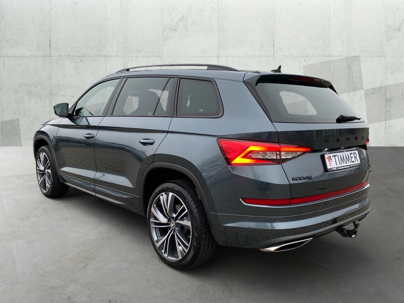 Skoda Kodiaq 2.0 TDI DSG 4x4 RS *AHK *ACC *20" *RKAM *NAVI* — photo 8