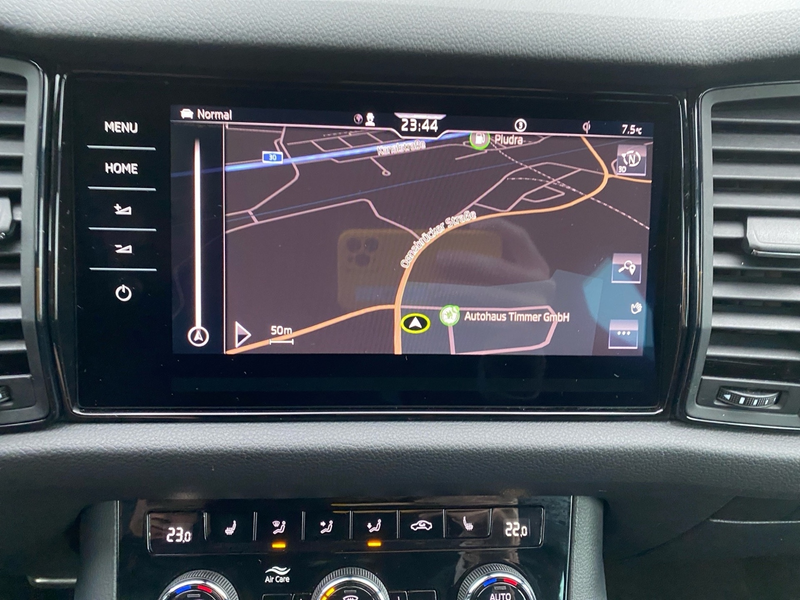 Skoda Kodiaq 2.0 TDI DSG 4x4 RS *AHK *ACC *20" *RKAM *NAVI* — photo 15