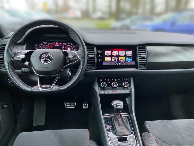 Skoda Kodiaq 2.0 TDI DSG 4x4 RS *AHK *ACC *20" *RKAM *NAVI* — photo 13