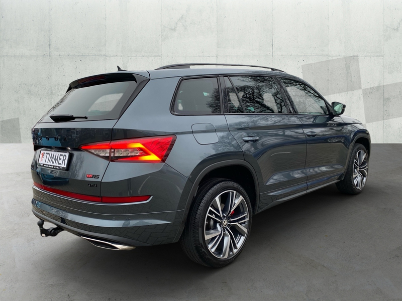 Skoda Kodiaq 2.0 TDI DSG 4x4 RS *AHK *ACC *20" *RKAM *NAVI* — photo 7