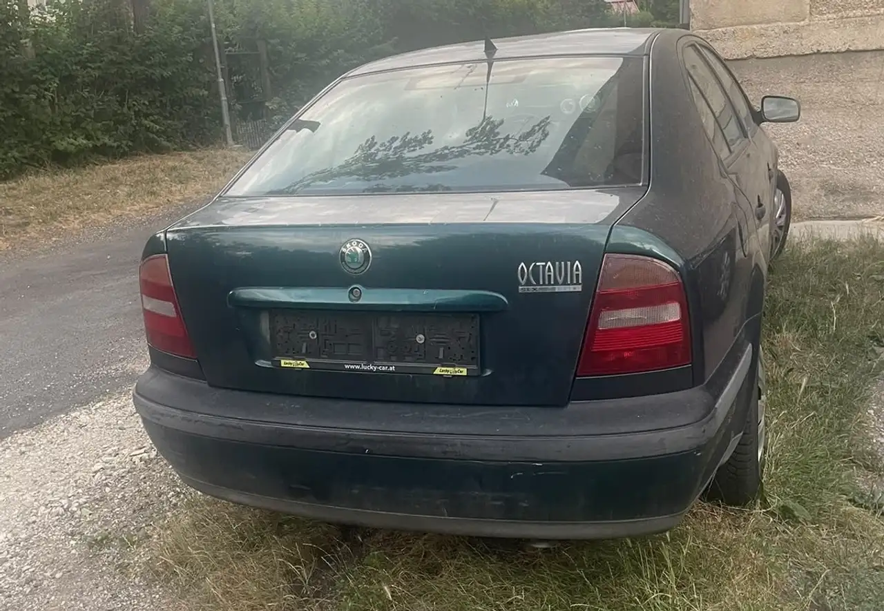 Skoda Octavia 1,6 SLXi, foto 3