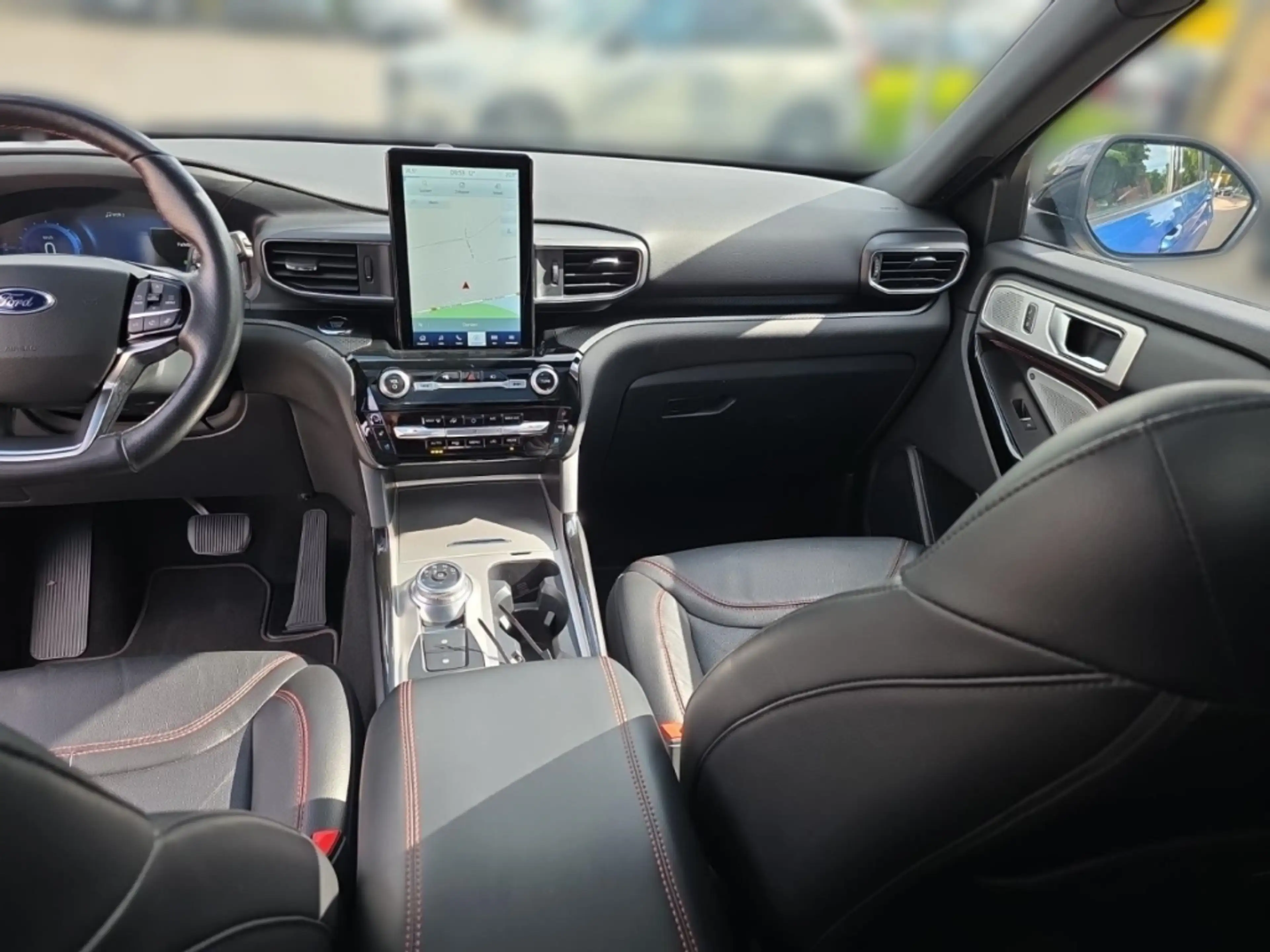 Ford Explorer Plug-in-Hybrid 4x4 ST-Line 7-Sitzer El. Panodach N — photo 10