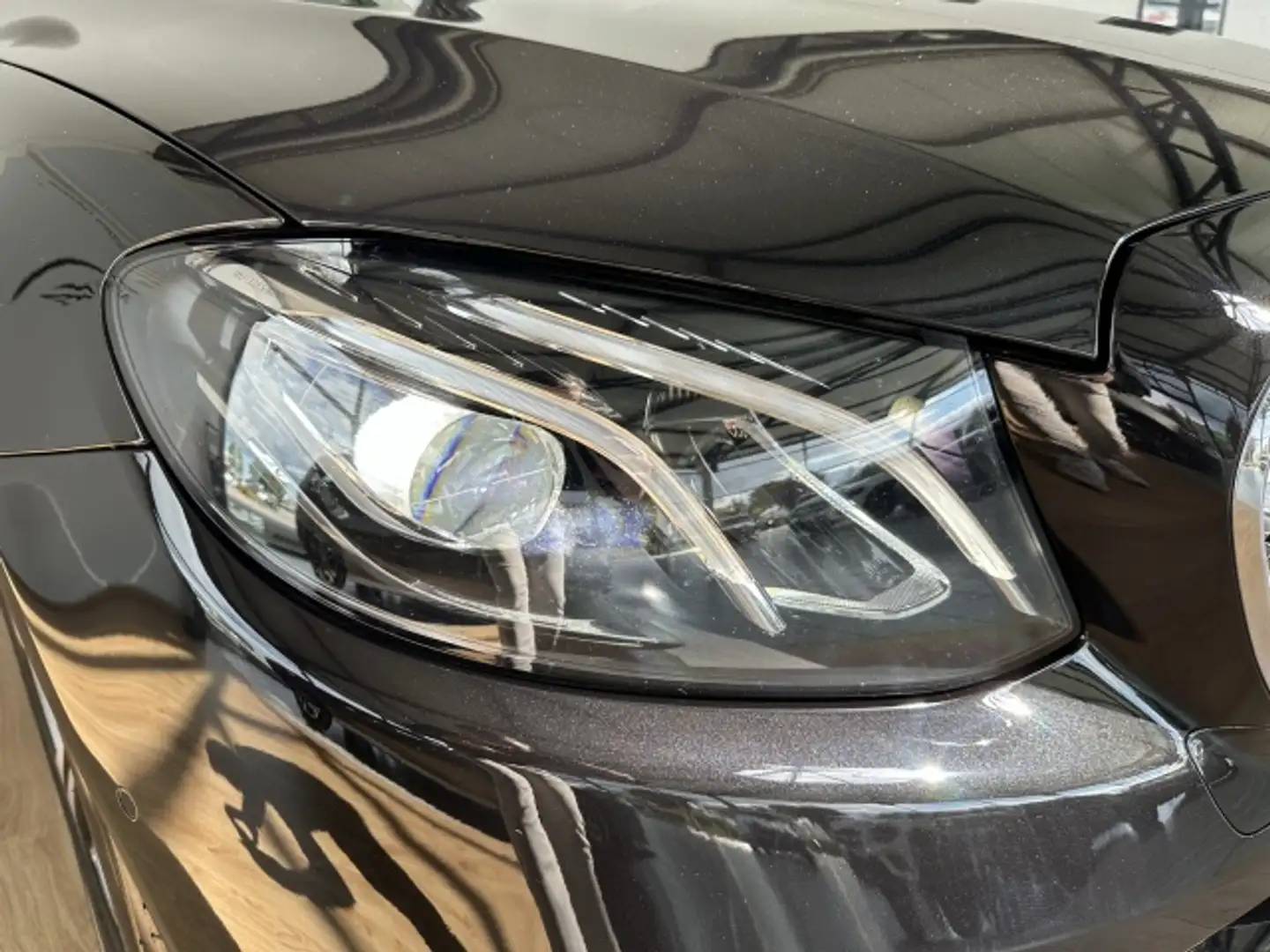 Mercedes-Benz E 200 E 200 Avantgarde NAVIGATION+LED+TOTWINKEL+KAMERA Negro - 2