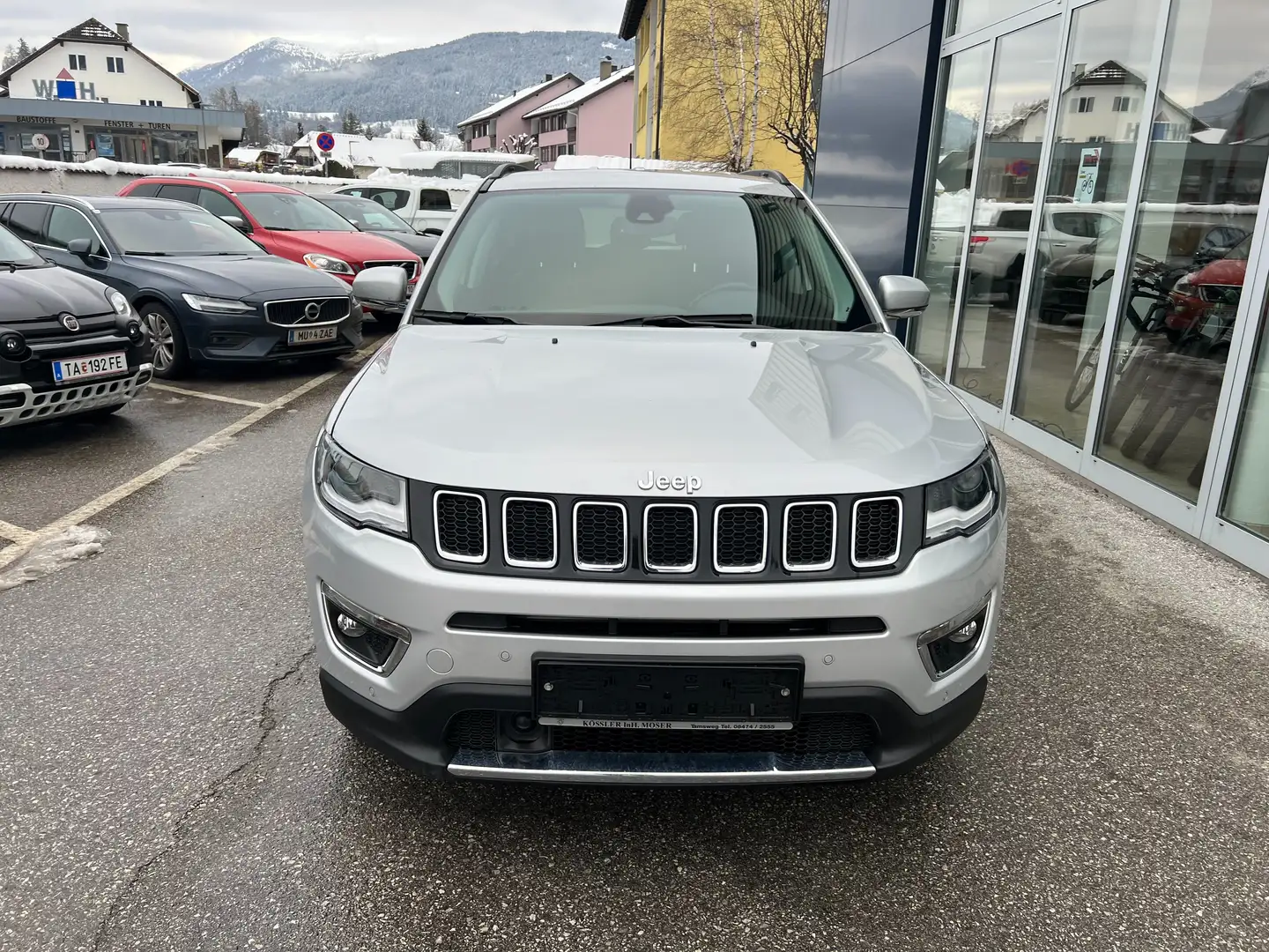 Jeep Compass Compass 1.6 Multijet Limited *71.000km*EZ:12/2020* Grijs - 2