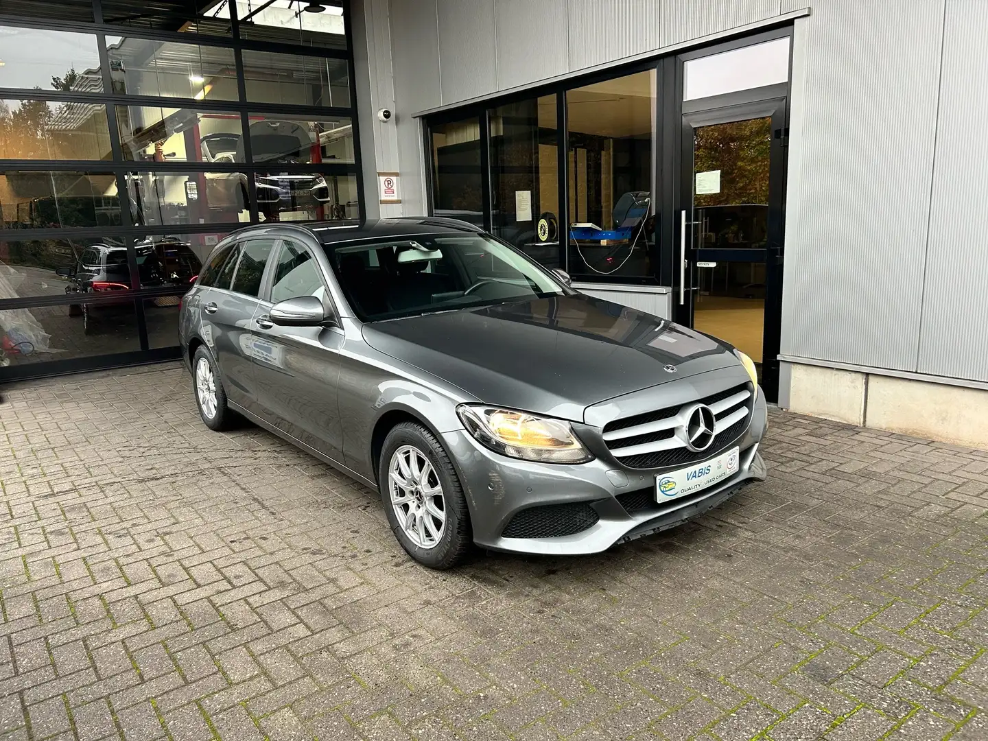 Mercedes-Benz C 200 d -€4000 OKTOBER ACTIE Grijs - 1