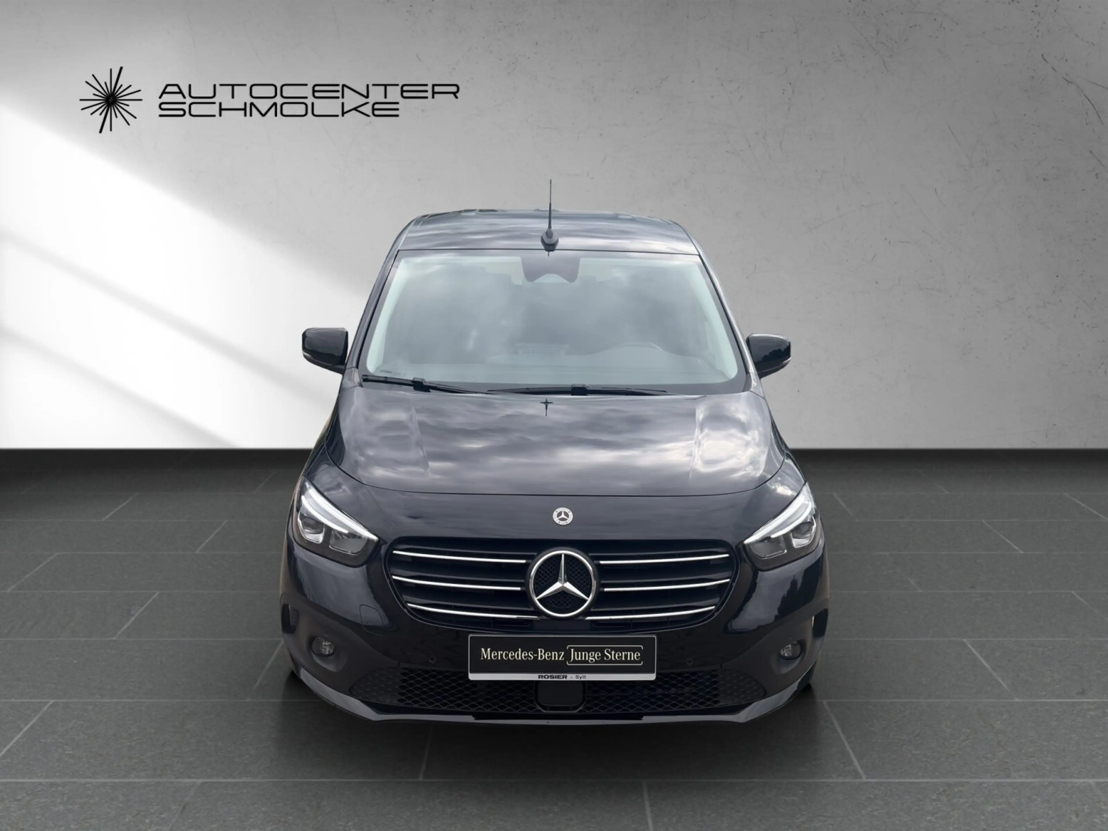 Mercedes-Benz T-Class T 180 Progressive L *7-Sitzer*LED*RFK*AHK* Navi — photo 9