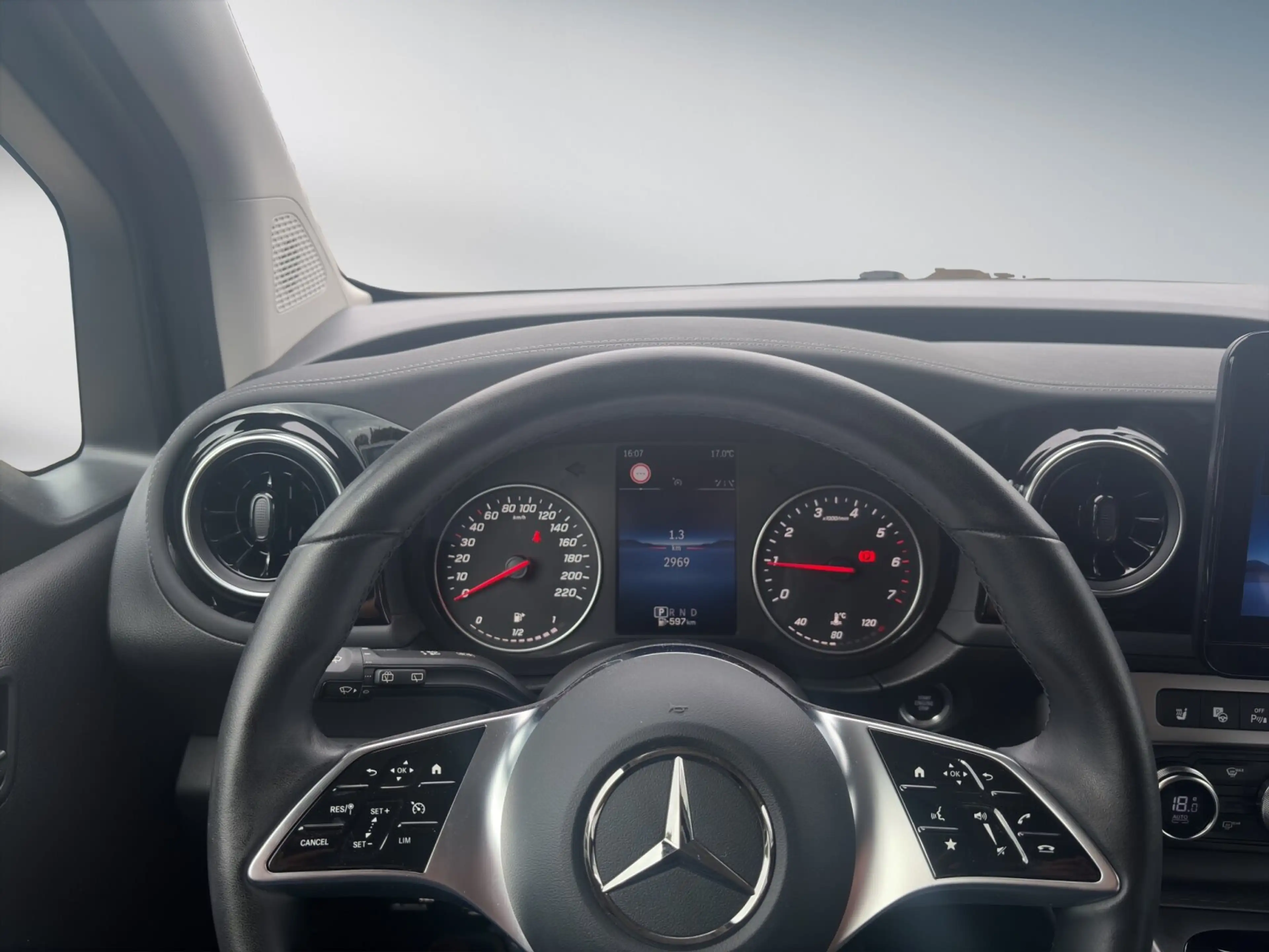 Mercedes-Benz T-Class T 180 Progressive L *7-Sitzer*LED*RFK*AHK* Navi — photo 15
