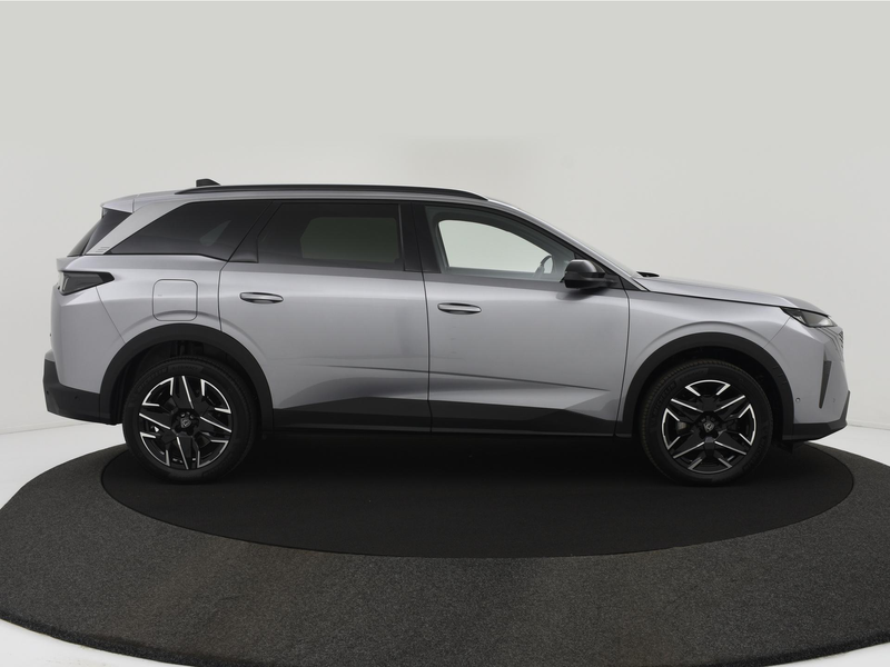 Peugeot 5008 1.2 Hybrid 145 Allure 7p AUTOM. CARPLAY|360CAMERA| — photo 4