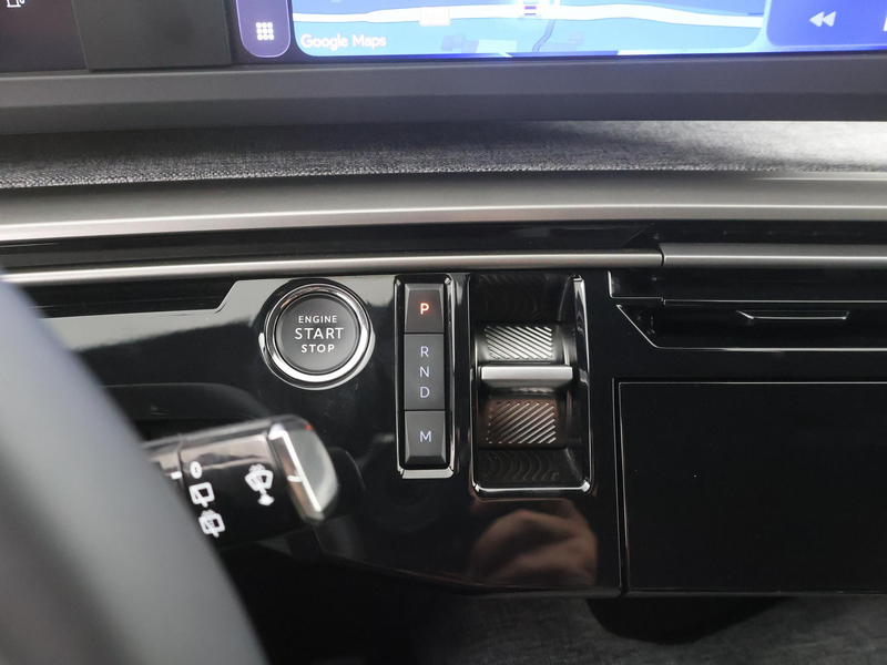 Peugeot 5008 1.2 Hybrid 145 Allure 7p AUTOM. CARPLAY|360CAMERA| — photo 23
