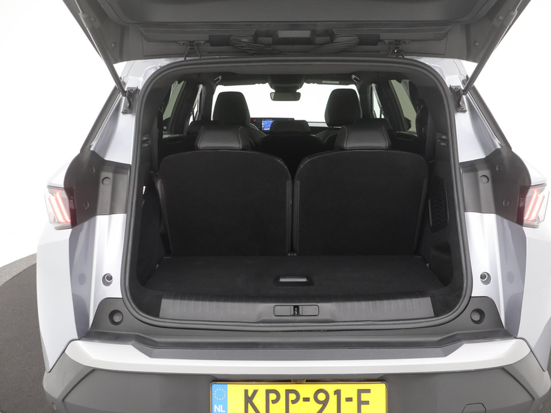 Peugeot 5008 1.2 Hybrid 145 Allure 7p AUTOM. CARPLAY|360CAMERA| — photo 15