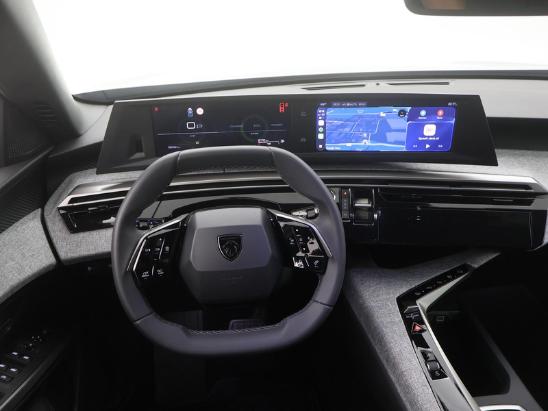 Peugeot 5008 1.2 Hybrid 145 Allure 7p AUTOM. CARPLAY|360CAMERA| — photo 24
