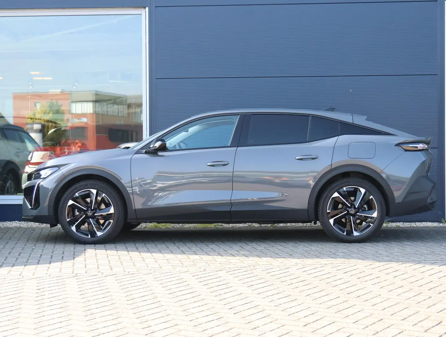 Peugeot 408 1.6 HYbrid Allure 180pk Allure | Camera | Adaptive Grijs - 2