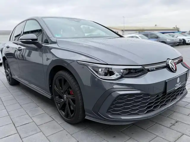 Volkswagen Golf GTE 1.4 Hybrid dsg 2022 245cv camera 18" vari colori