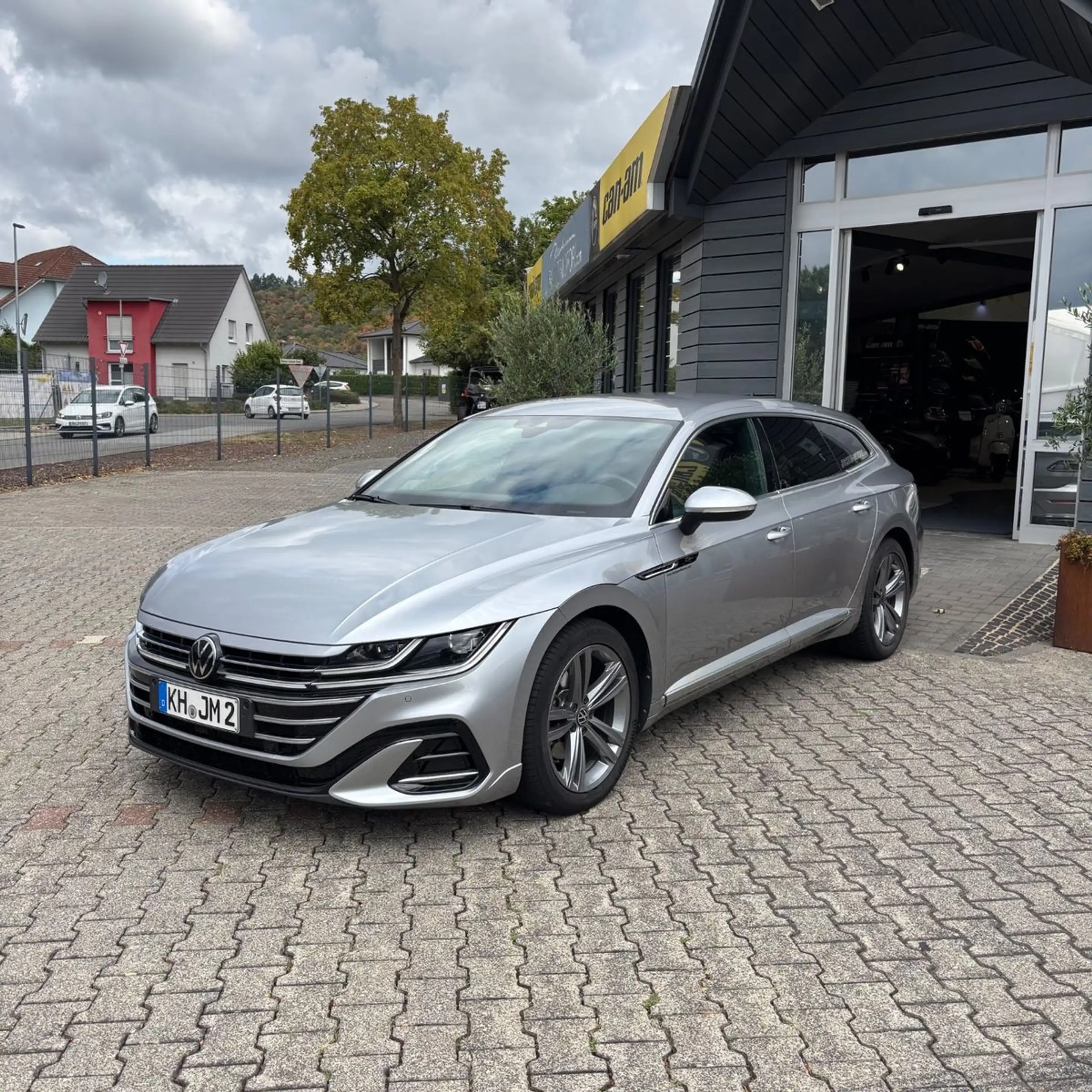 Volkswagen Arteon SB R-Line / AHK / Garantie