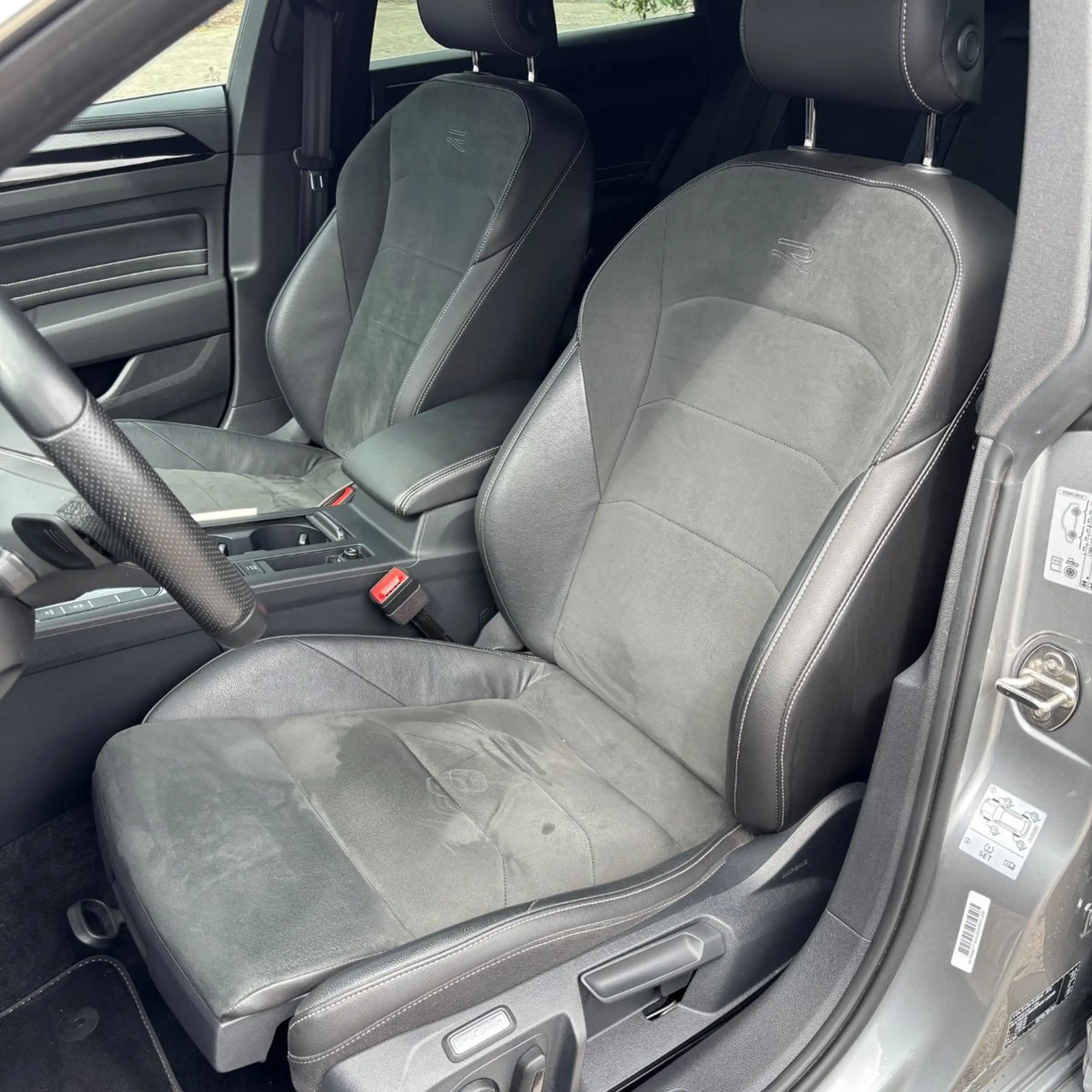 Volkswagen Arteon SB R-Line / AHK / Garantie — photo 11