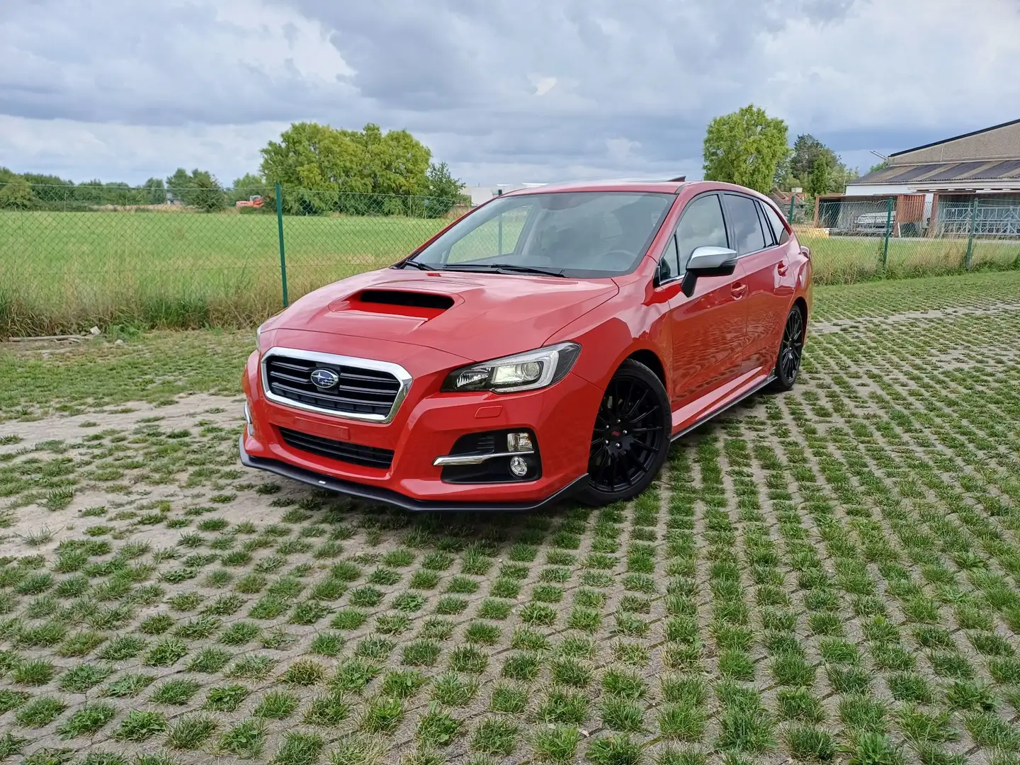 Subaru Levorg 1.6 TurboBoxer AWD Kırmızı - 1