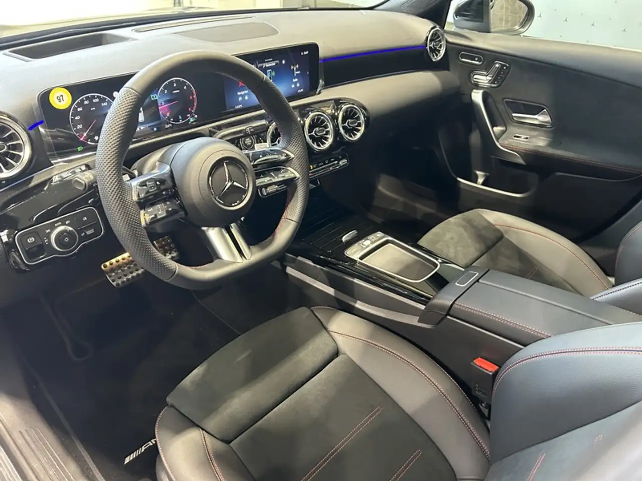 Mercedes-Benz A-Class 2026 — фото 11