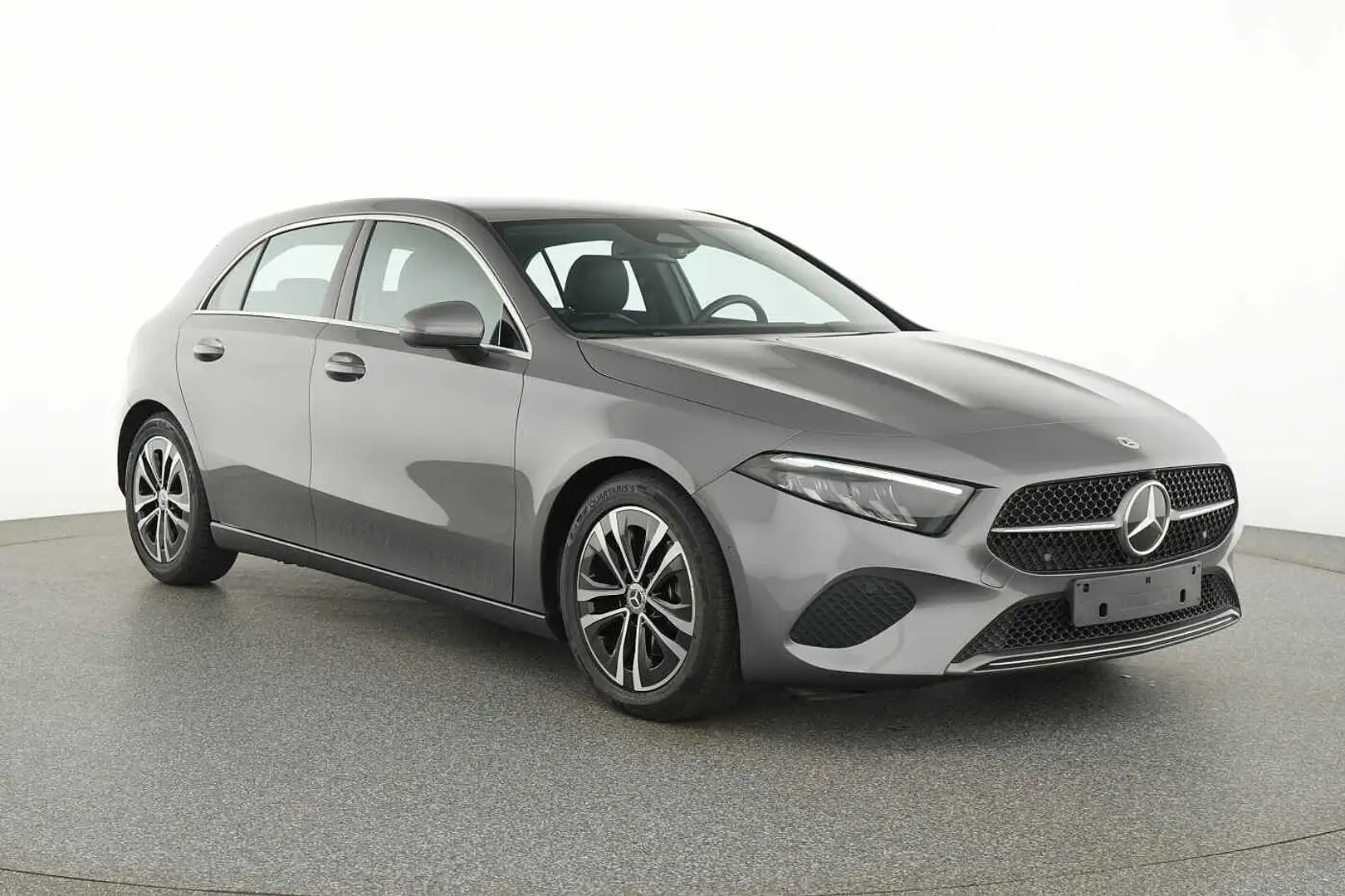 Mercedes-Benz A 180 d Business Line Gris - 2