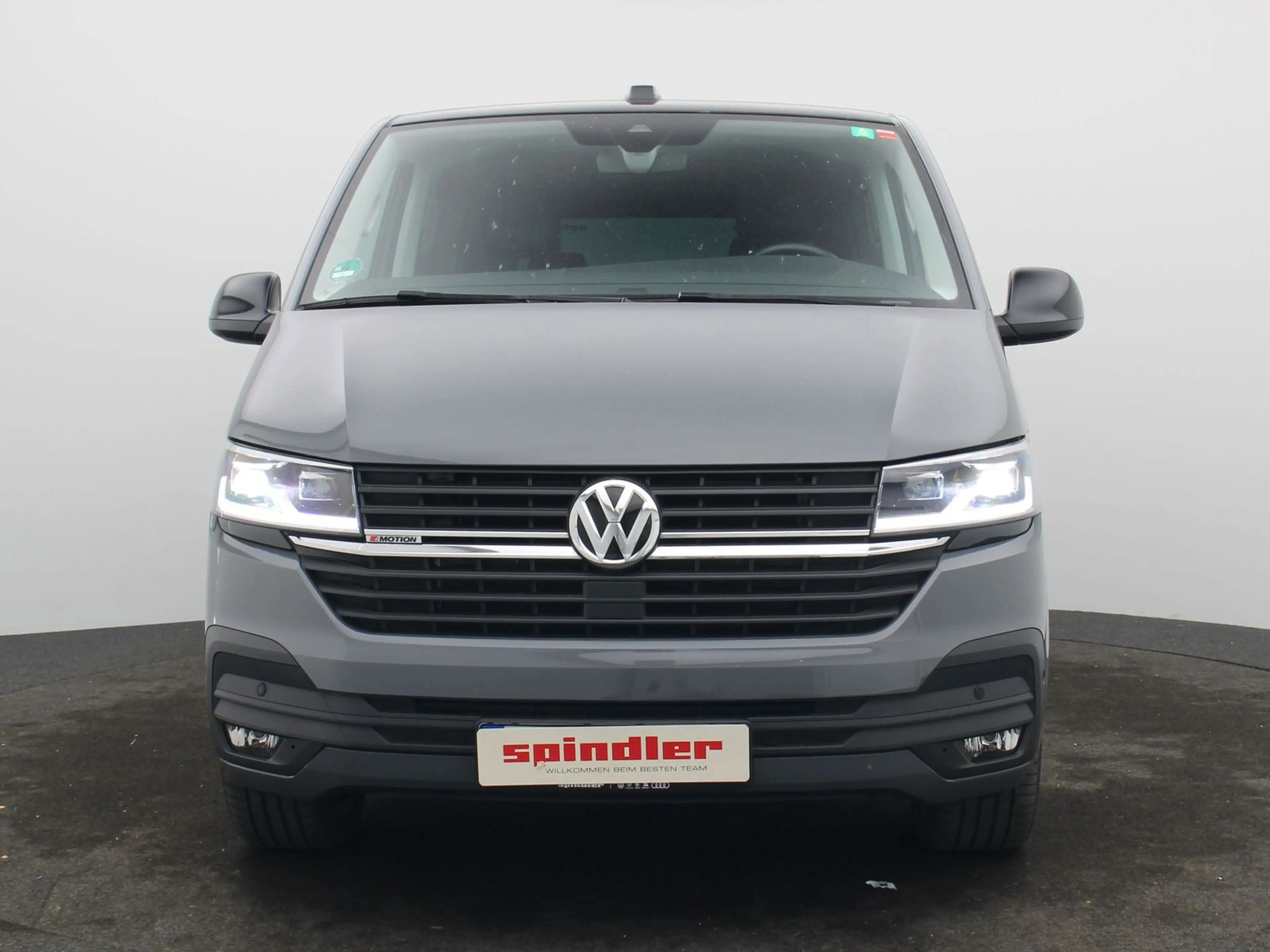Volkswagen T6.1 Multivan Comfortline 2,0 l 150 kW TDI SCR 4 — photo 4