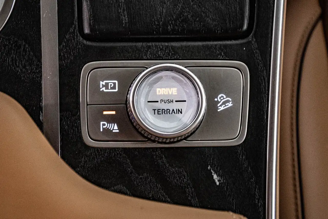 Genesis GV80 снимка Genesis GV80