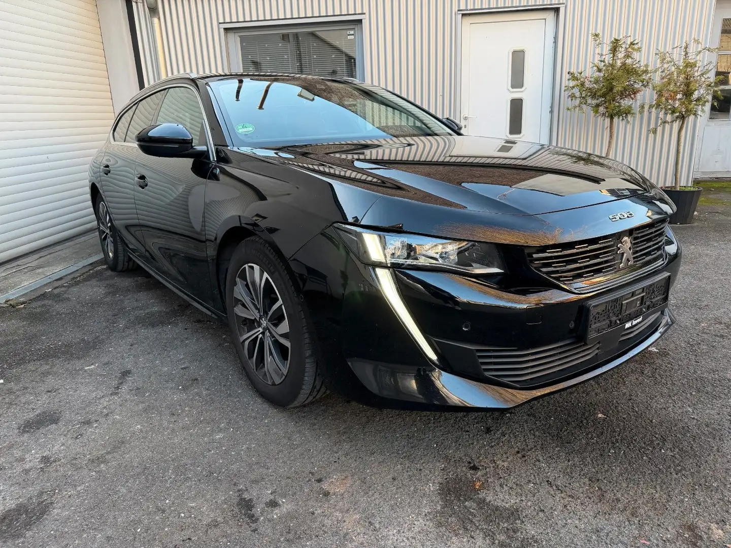 Peugeot 508 SW Allure Navi Teilleder LED SHZ Automatik Schwarz - 1