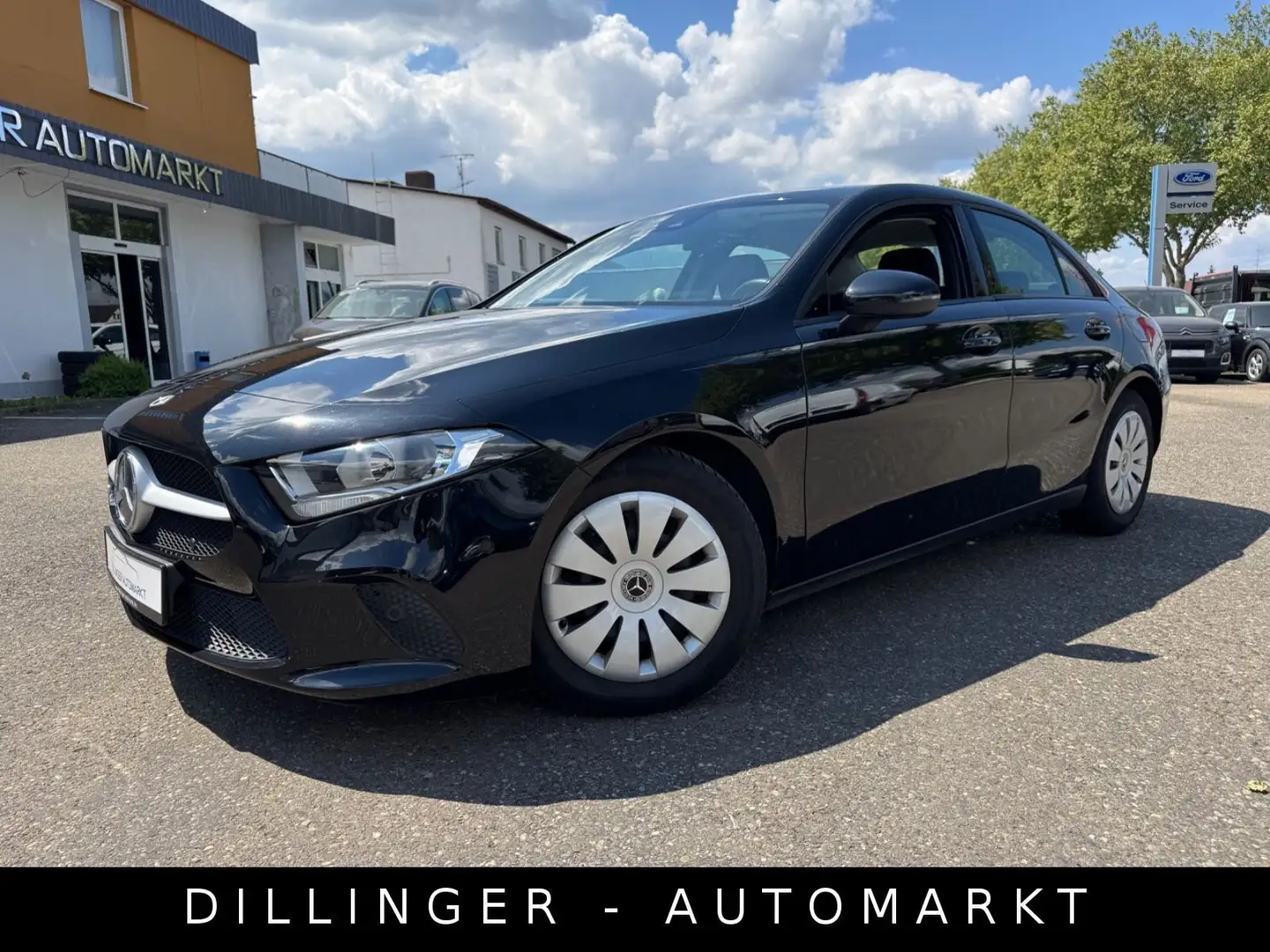 Mercedes-Benz A 180 d Lim. Automatik Navi Shz Temp. Kamera PDC Noir - 1