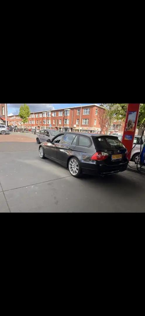 BMW 318 318i Touring - 2