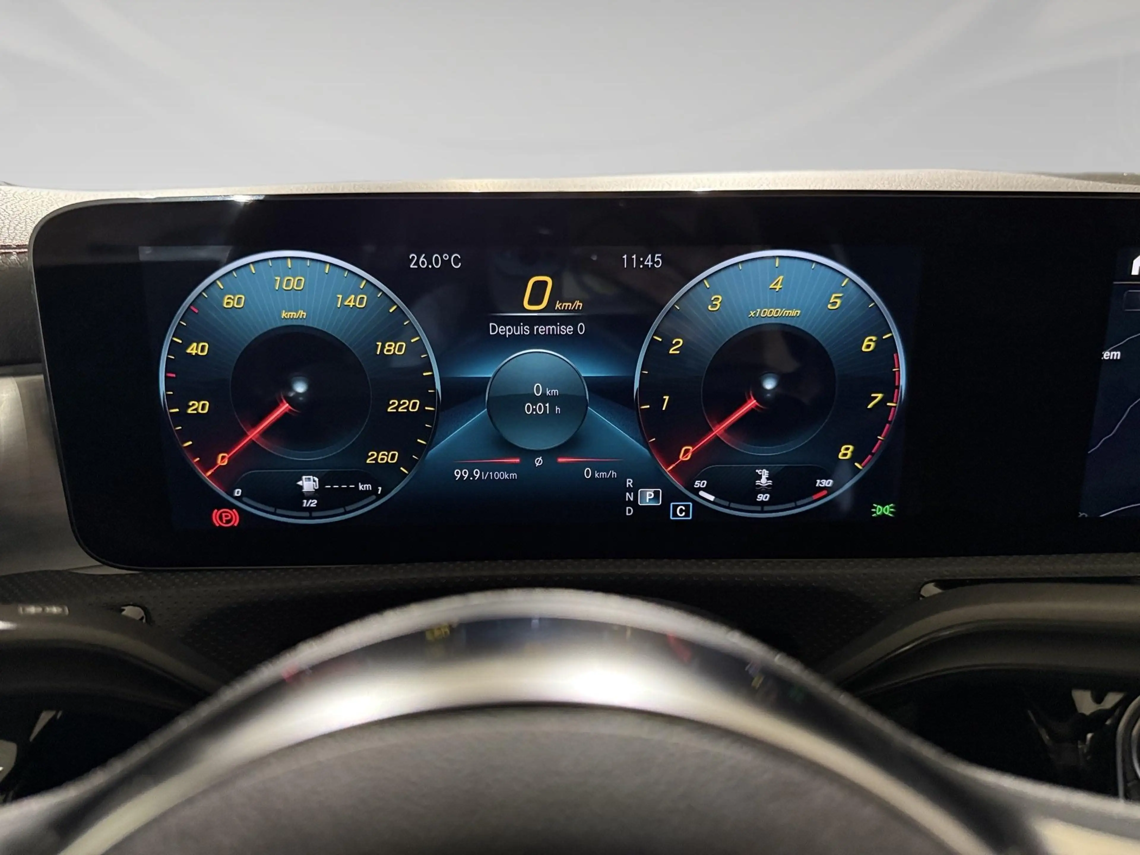 Mercedes-Benz CLA 180 Shooting Brake 1.3 CLA SHOOTING BRAKE AMG LINE — photo 2