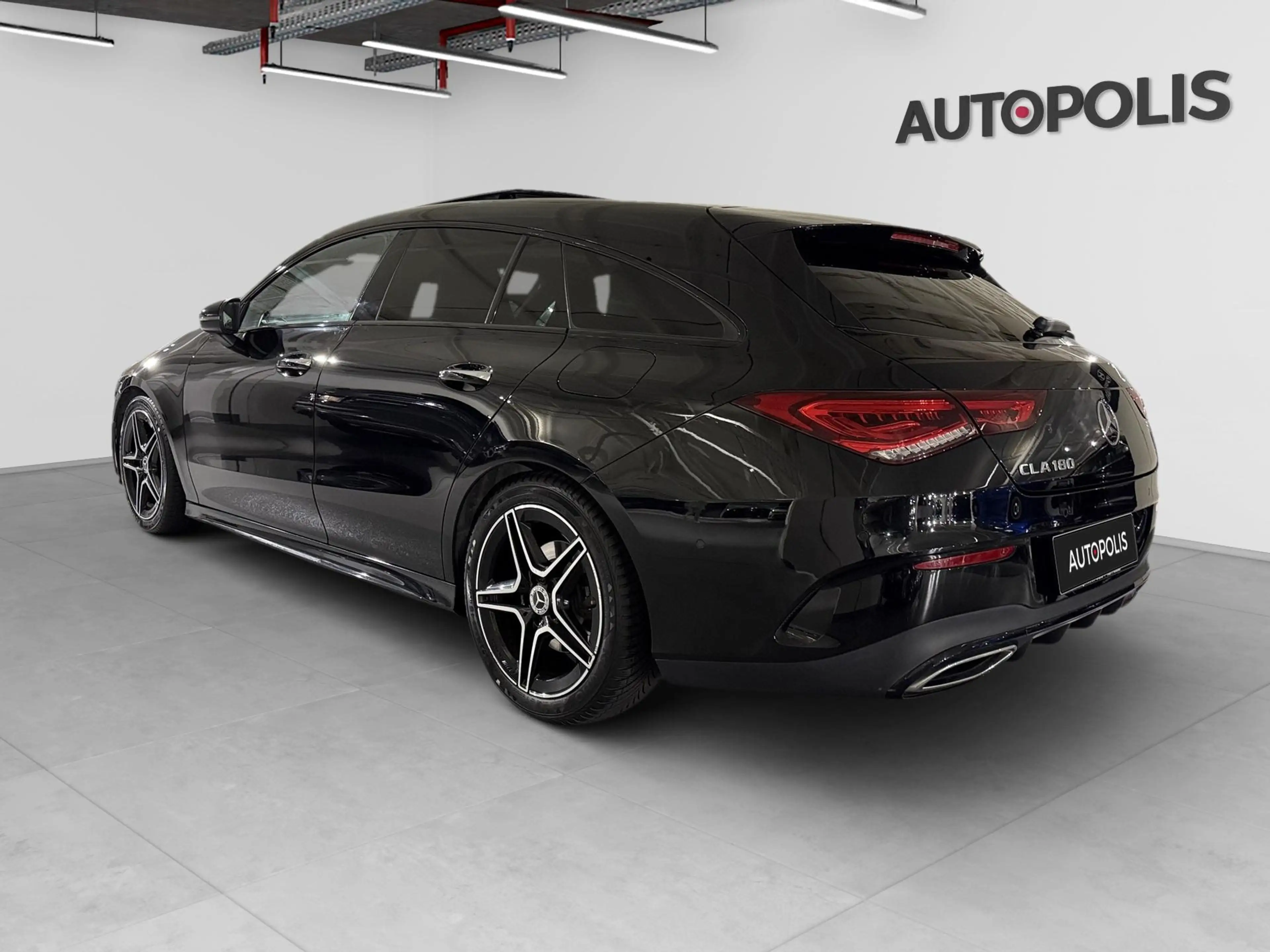 Mercedes-Benz CLA 180 Shooting Brake 1.3 CLA SHOOTING BRAKE AMG LINE — photo 15