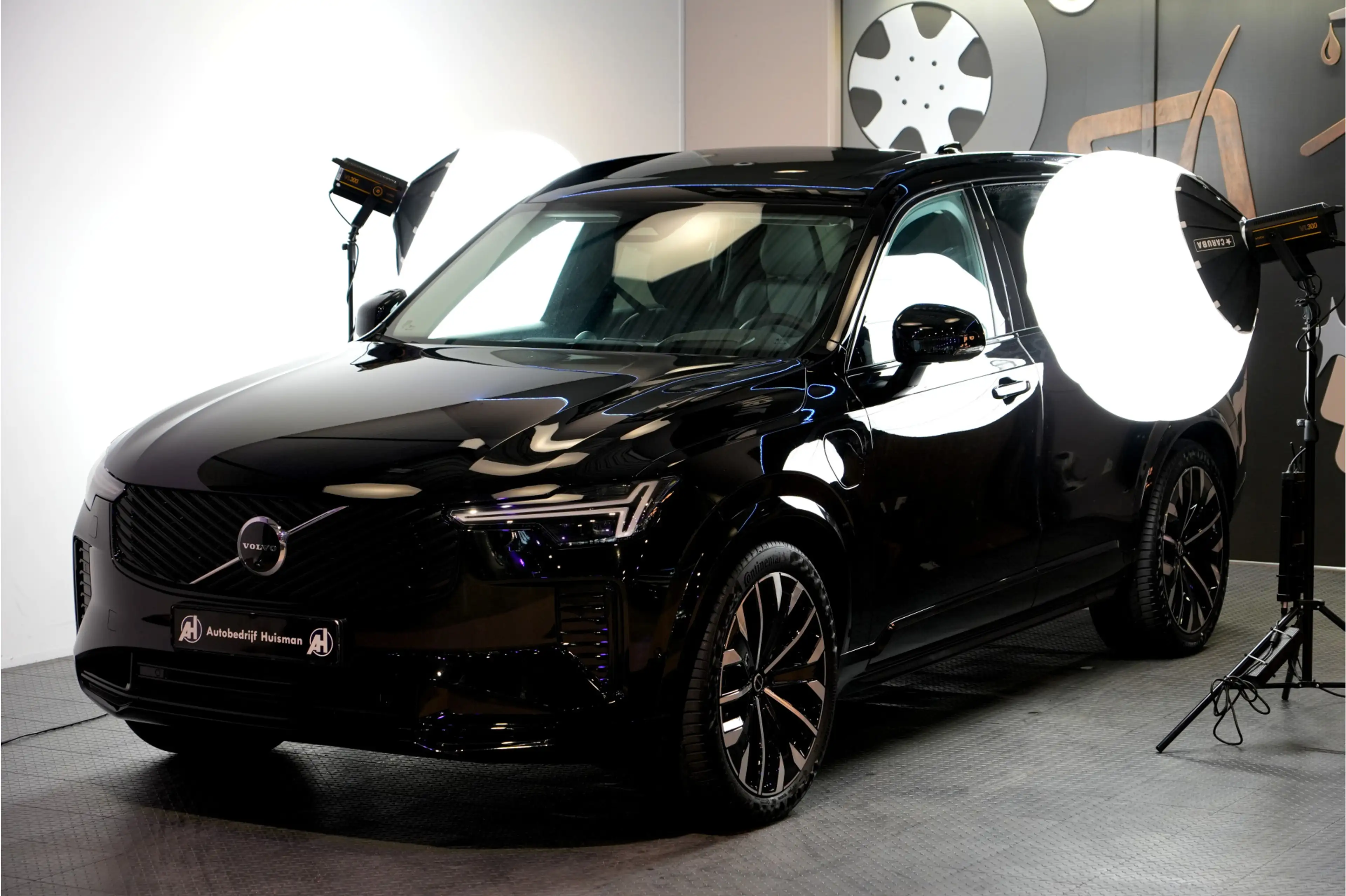 Volvo XC90 2.0 T8 AWD 335kW/456pk Aut8 Recharge Ultra Dark 7P — photo 45