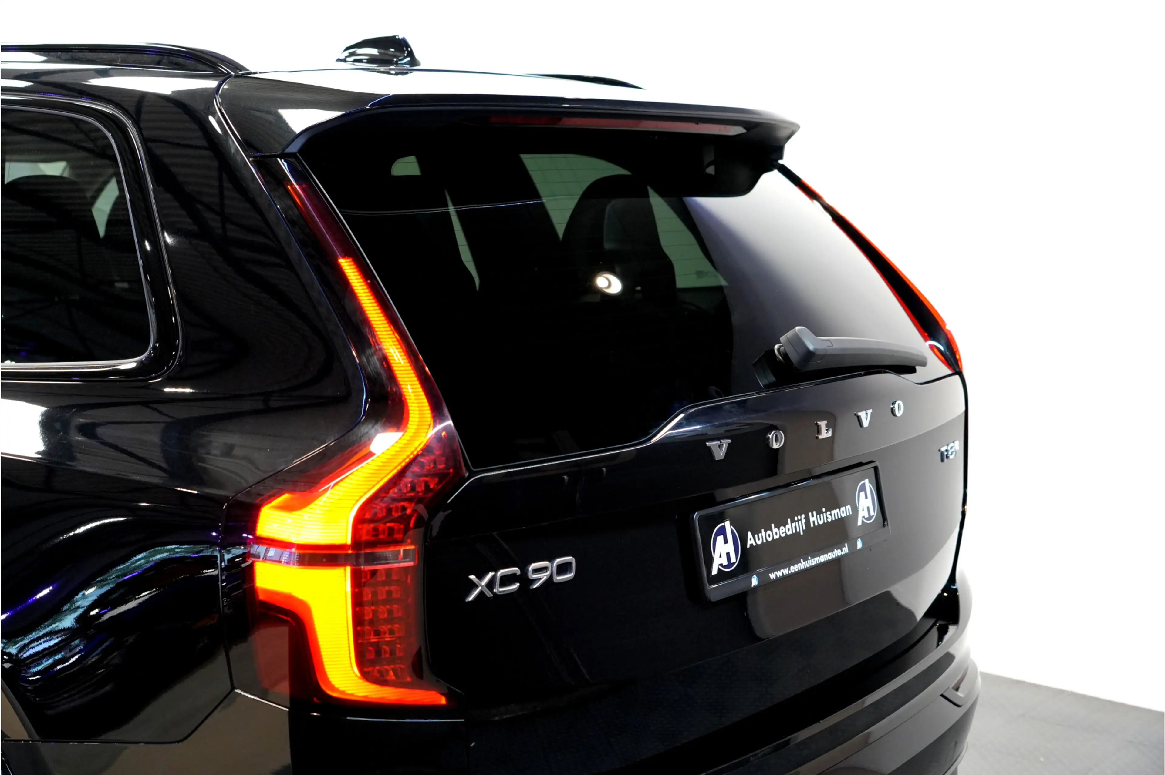 Volvo XC90 2.0 T8 AWD 335kW/456pk Aut8 Recharge Ultra Dark 7P — photo 39