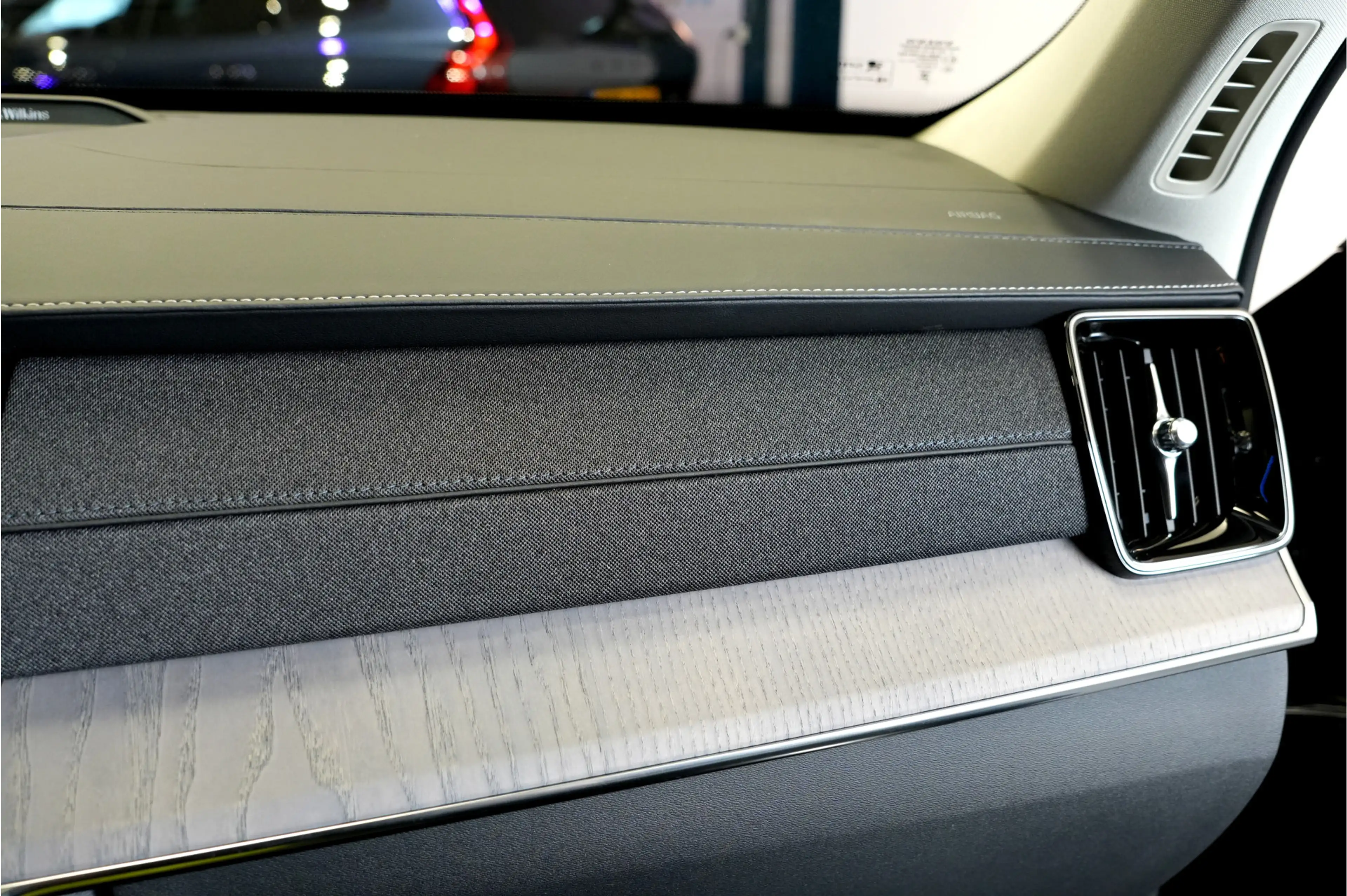 Volvo XC90 2.0 T8 AWD 335kW/456pk Aut8 Recharge Ultra Dark 7P — photo 50