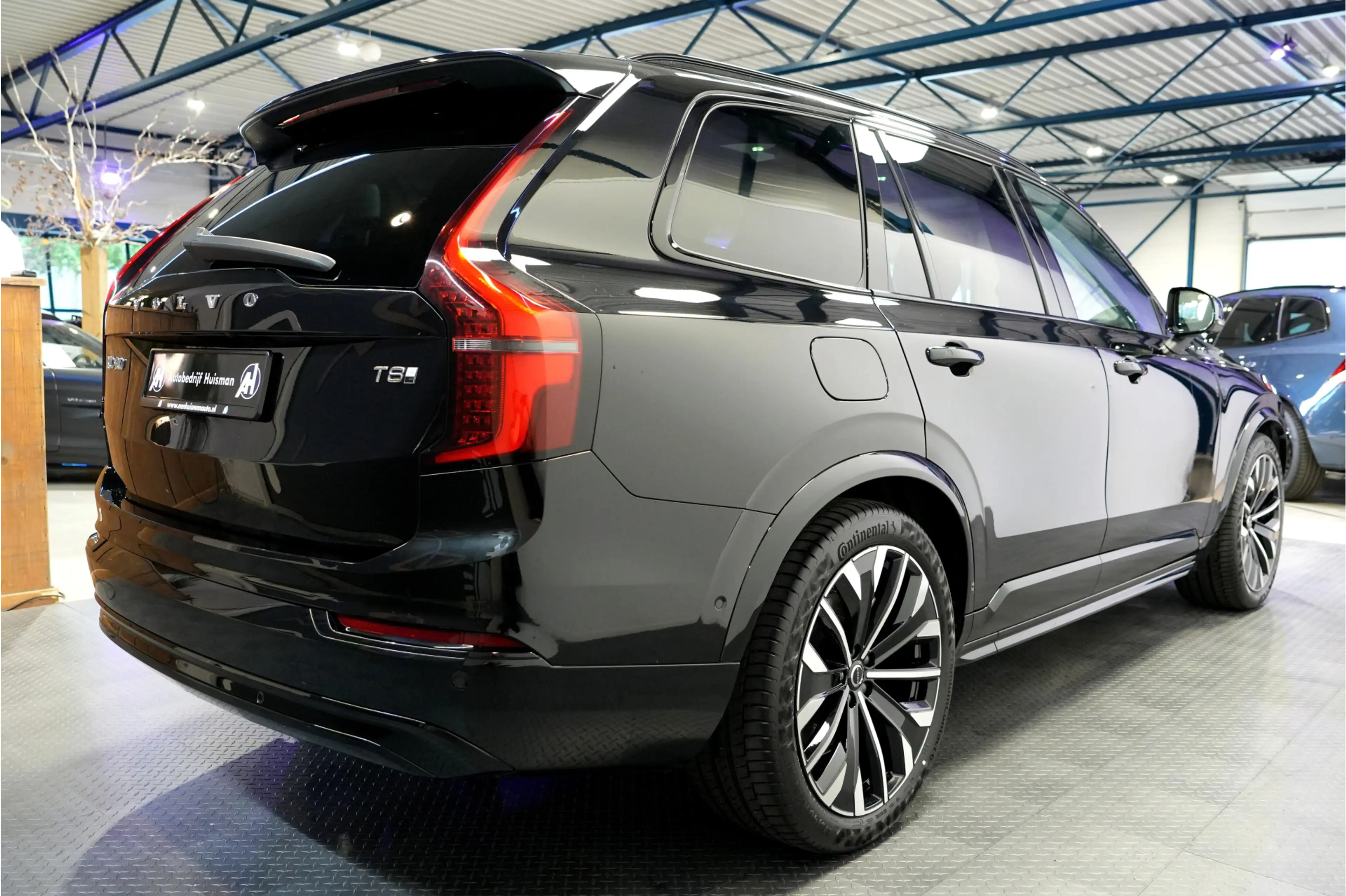 Volvo XC90 2.0 T8 AWD 335kW/456pk Aut8 Recharge Ultra Dark 7P — photo 5