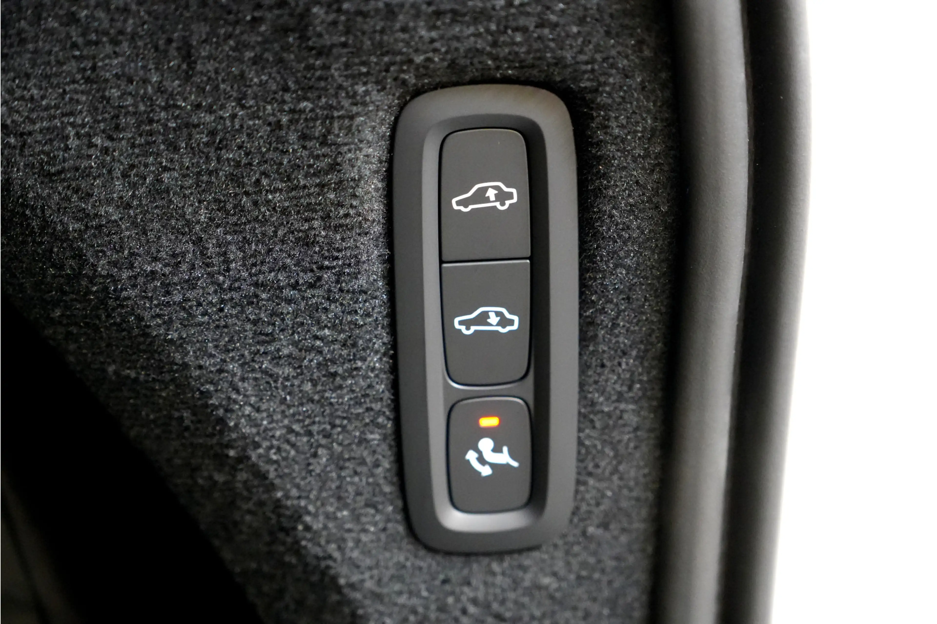 Volvo XC90 2.0 T8 AWD 335kW/456pk Aut8 Recharge Ultra Dark 7P — photo 18